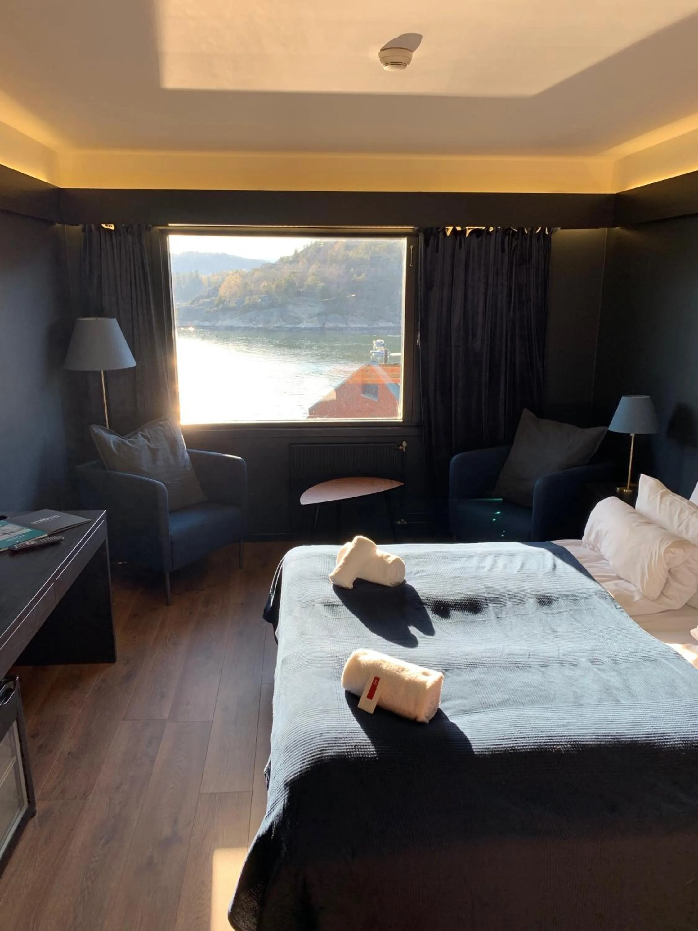 Bed in Oscarsborg Castle Hotel & Resort