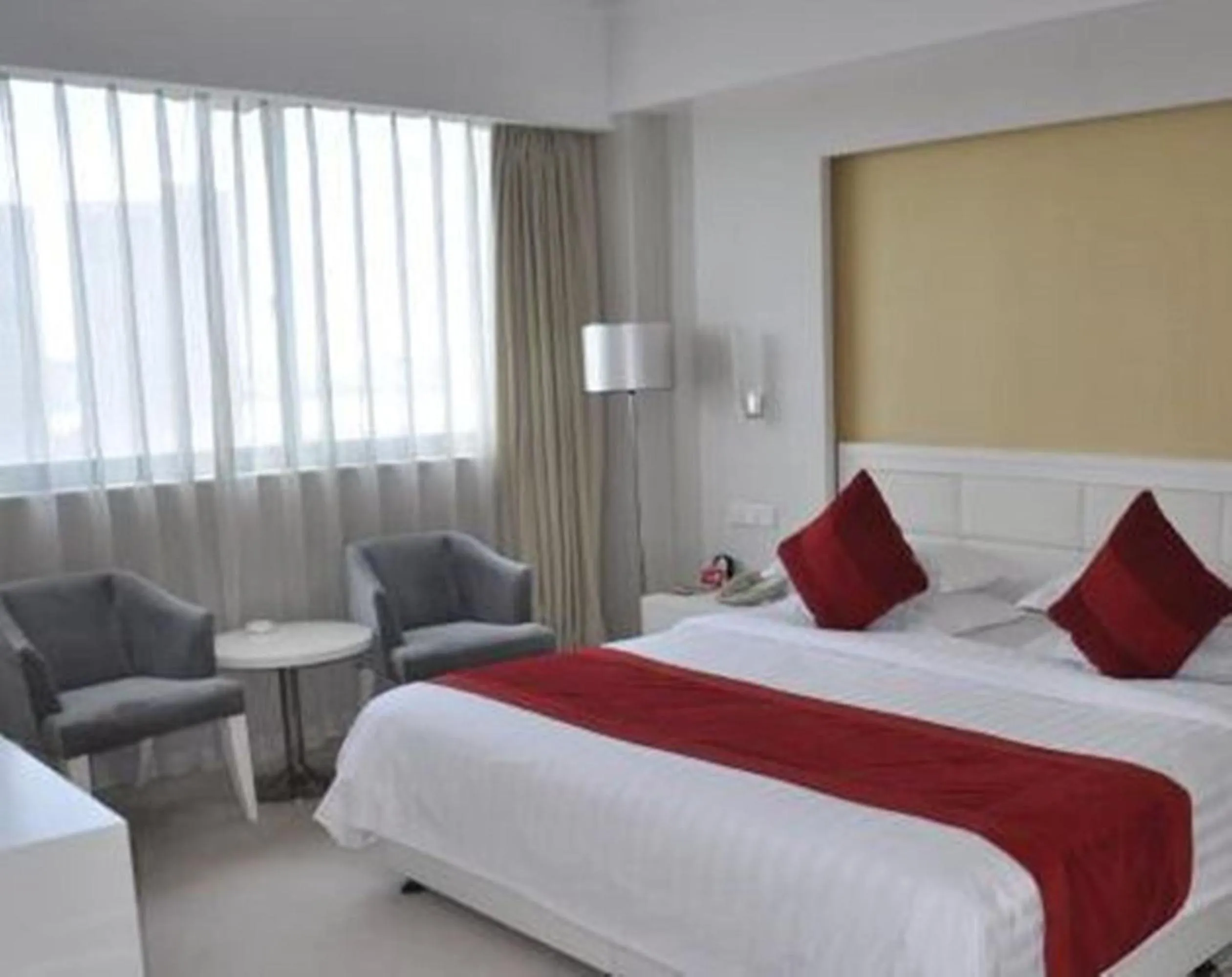 Day in Ramada Plaza by Wyndham Hangzhou Riverside