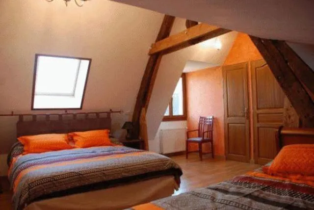 Photo of the whole room, Bed in Chambres d'Hôtes La Ferme du Bout de la Ville