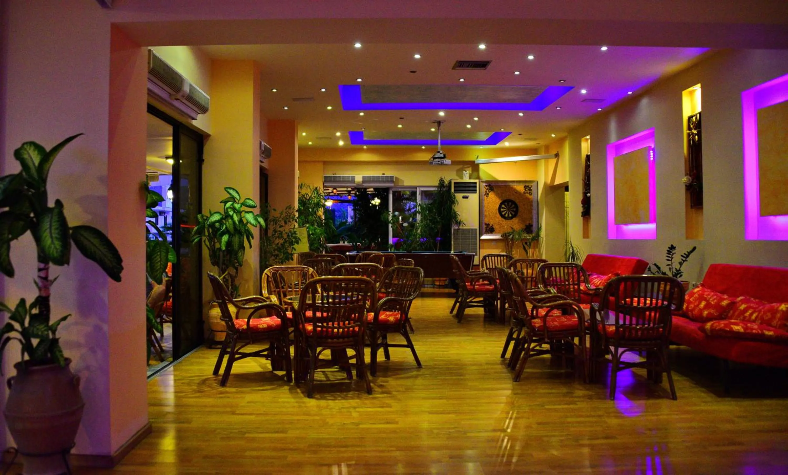 Billiard in Kalathos Sun Hotel