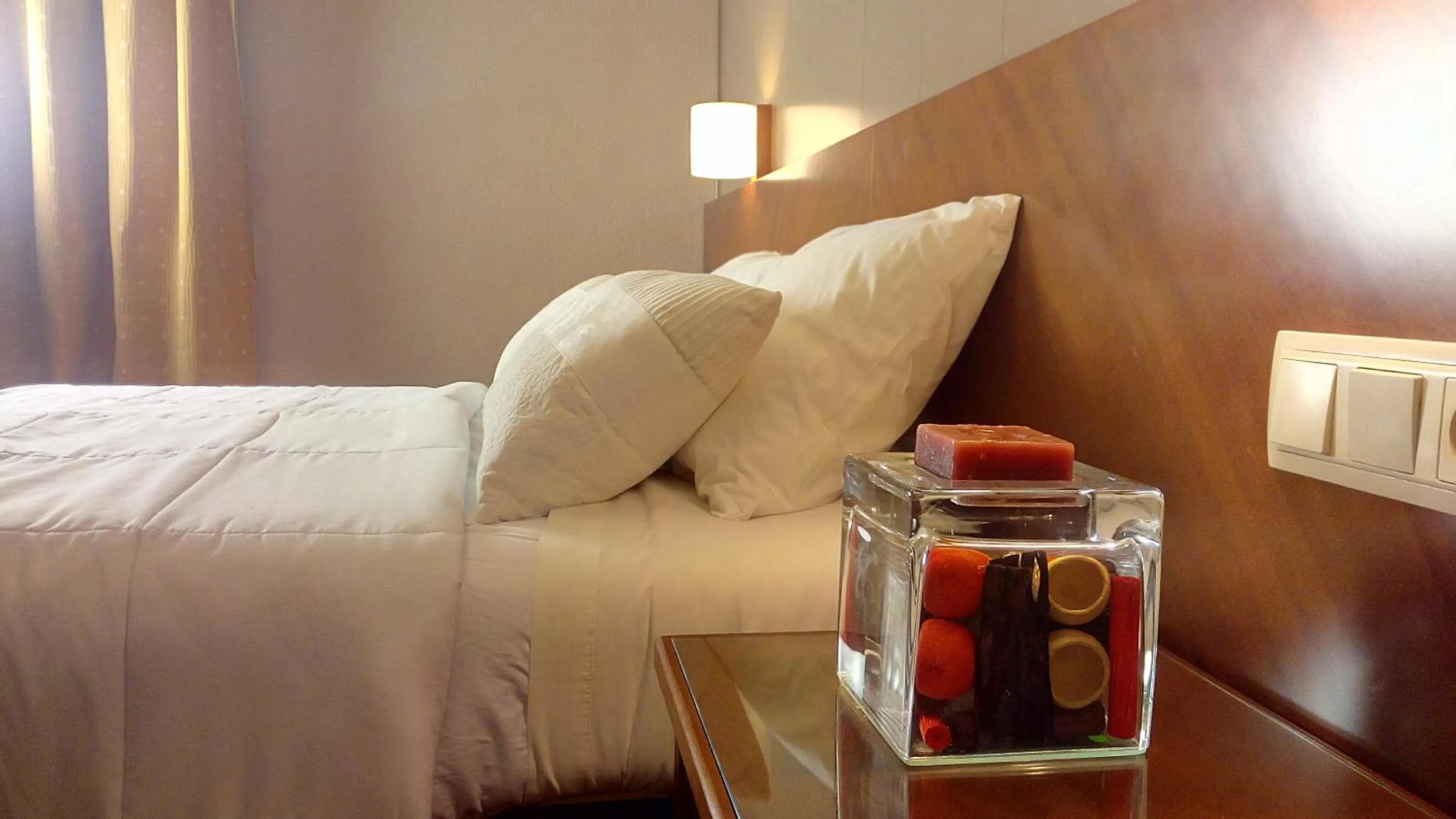 Bed in Hotel Avenida