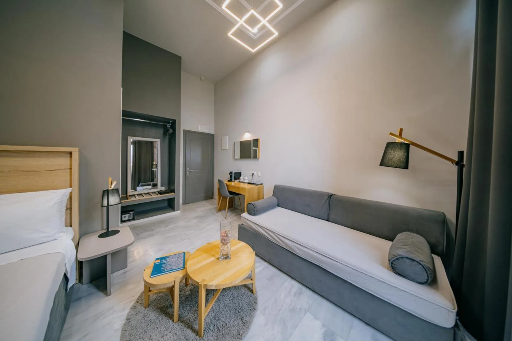 Bed in Chios City Inn