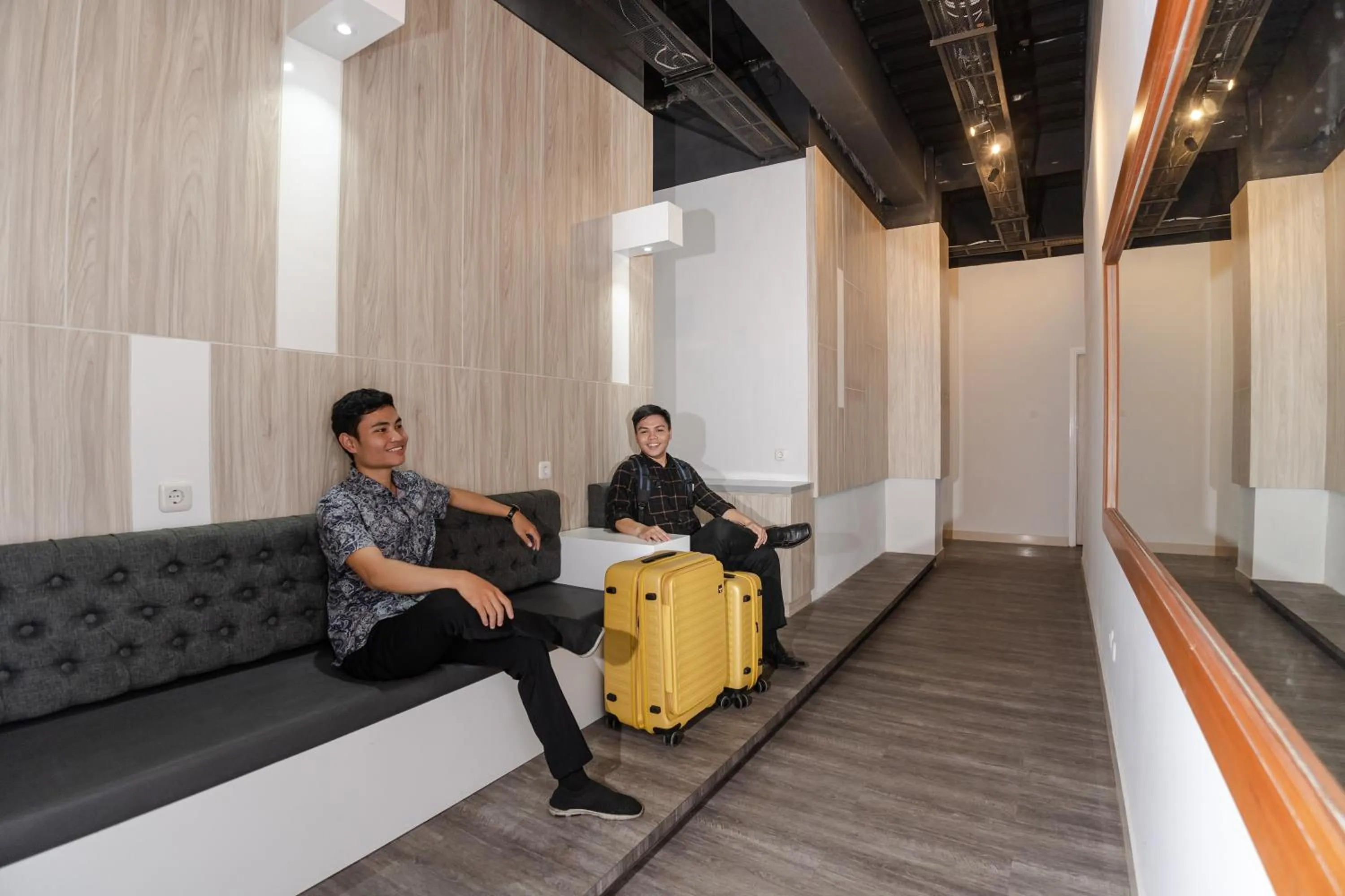 Property building in Istanaku