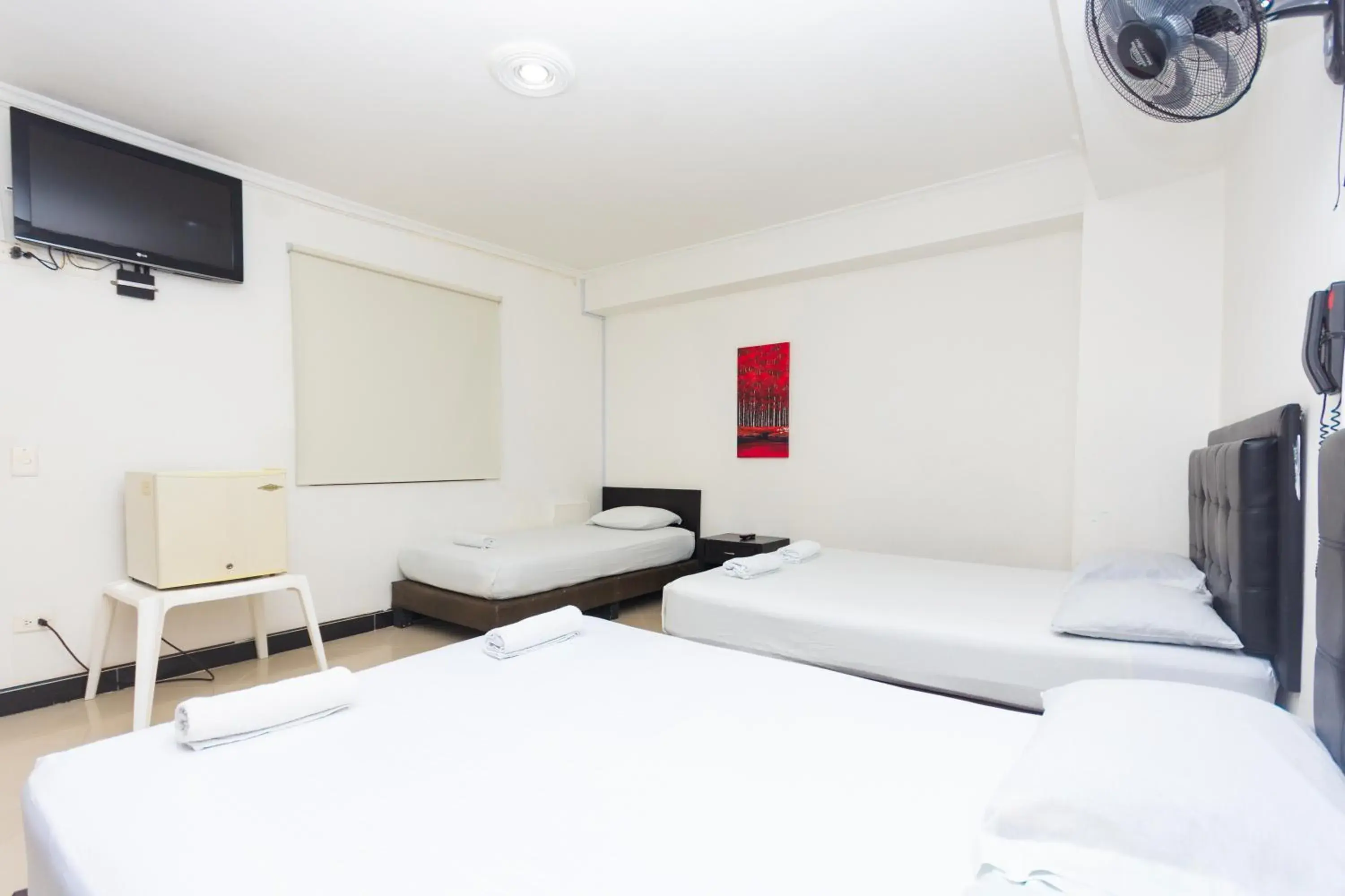 Standard Family Room in Hotel Villa Real Standard Family Room in Hotel Villa Real