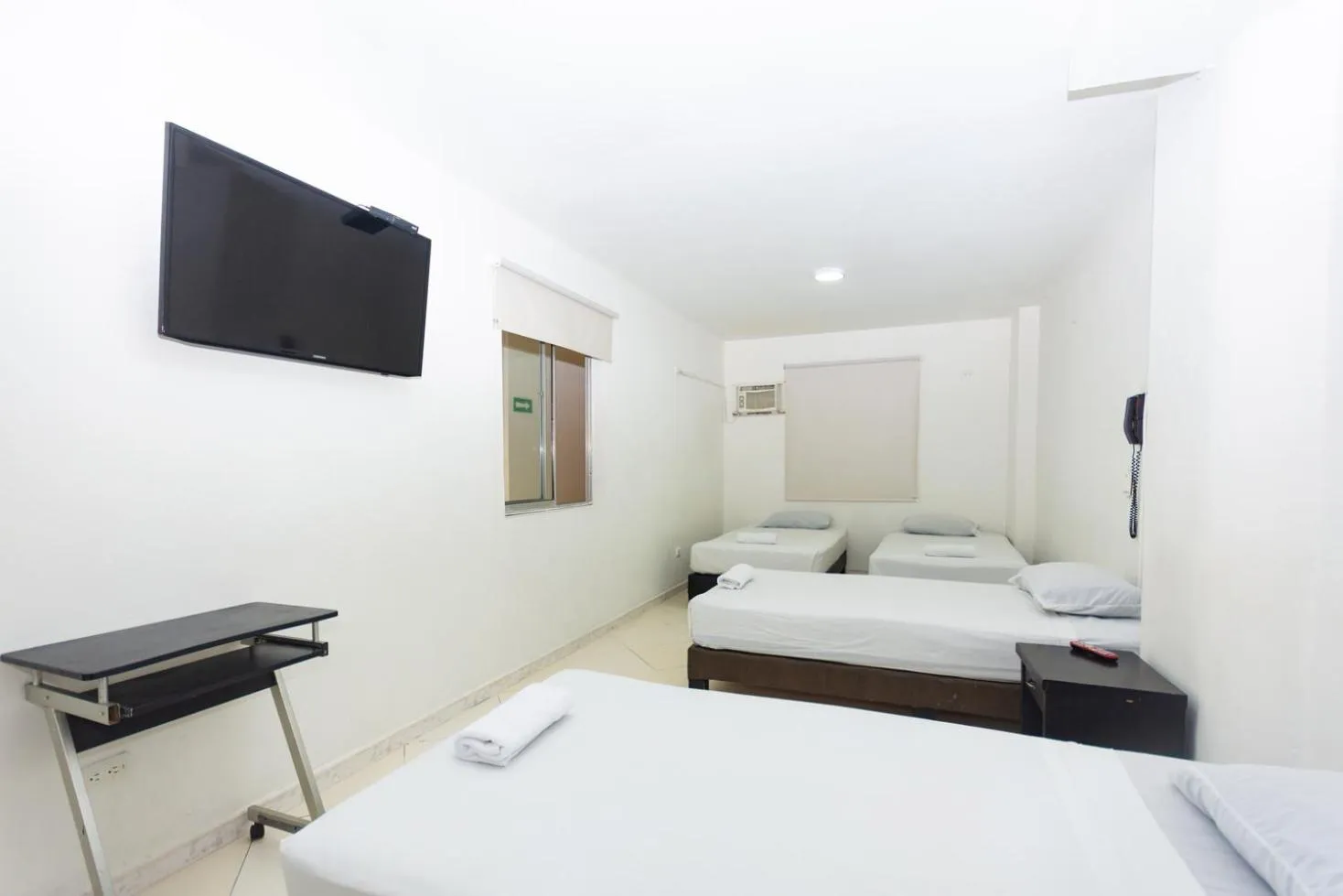 Bed in Hotel Villa Real