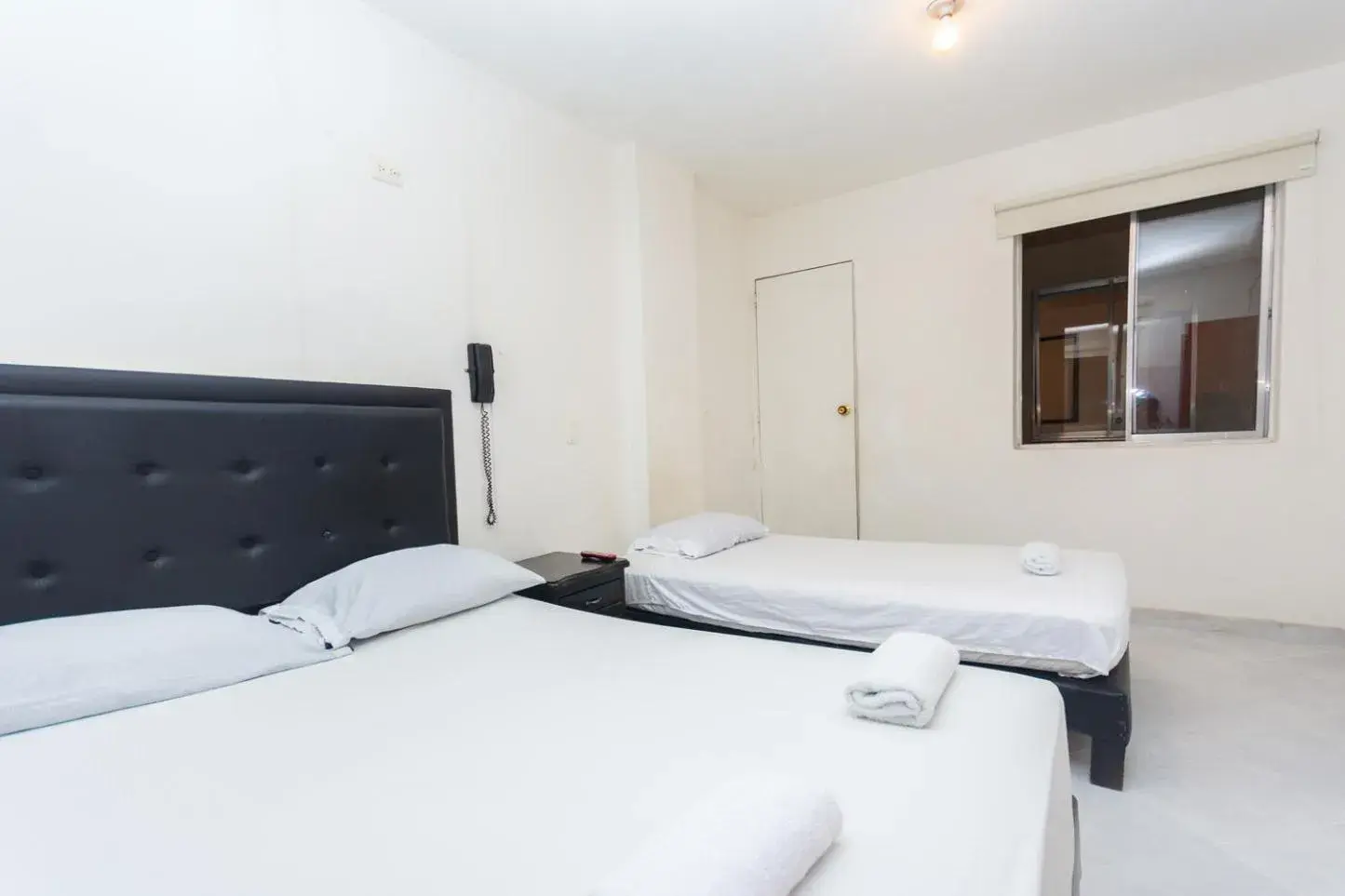 Triple Room in Hotel Villa Real Triple Room in Hotel Villa Real