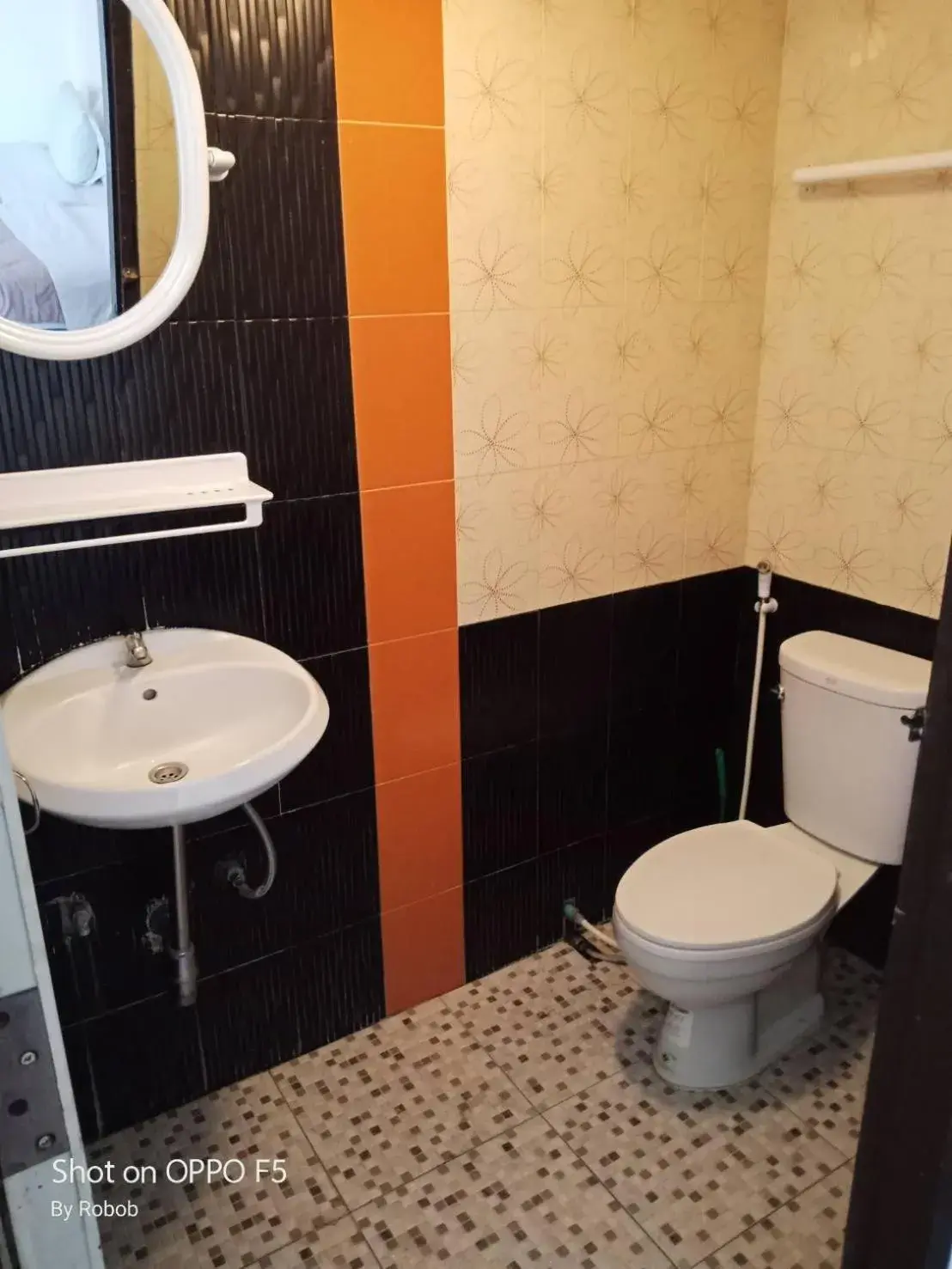 Standard Double Room with Air Condition in V.I.P. House Standard Double Room with Air Condition in V.I.P. House