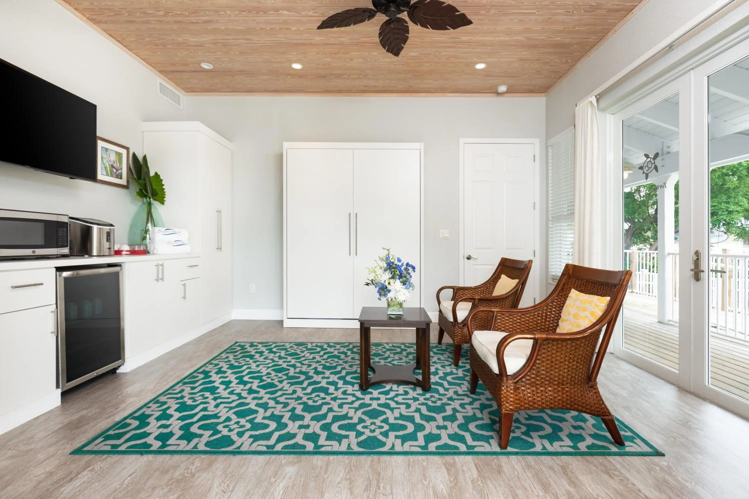 Dolphin Point Villas