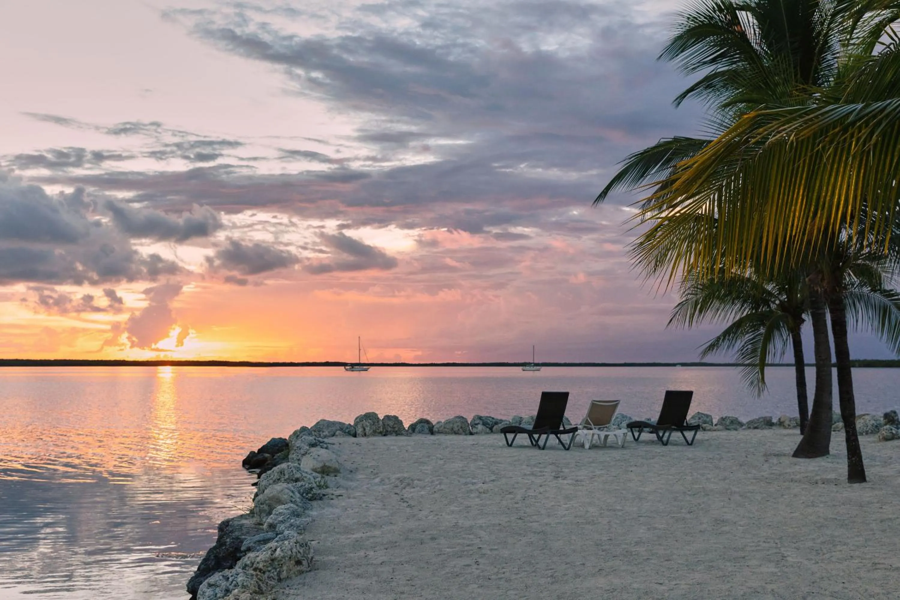 Dolphin Point Villas