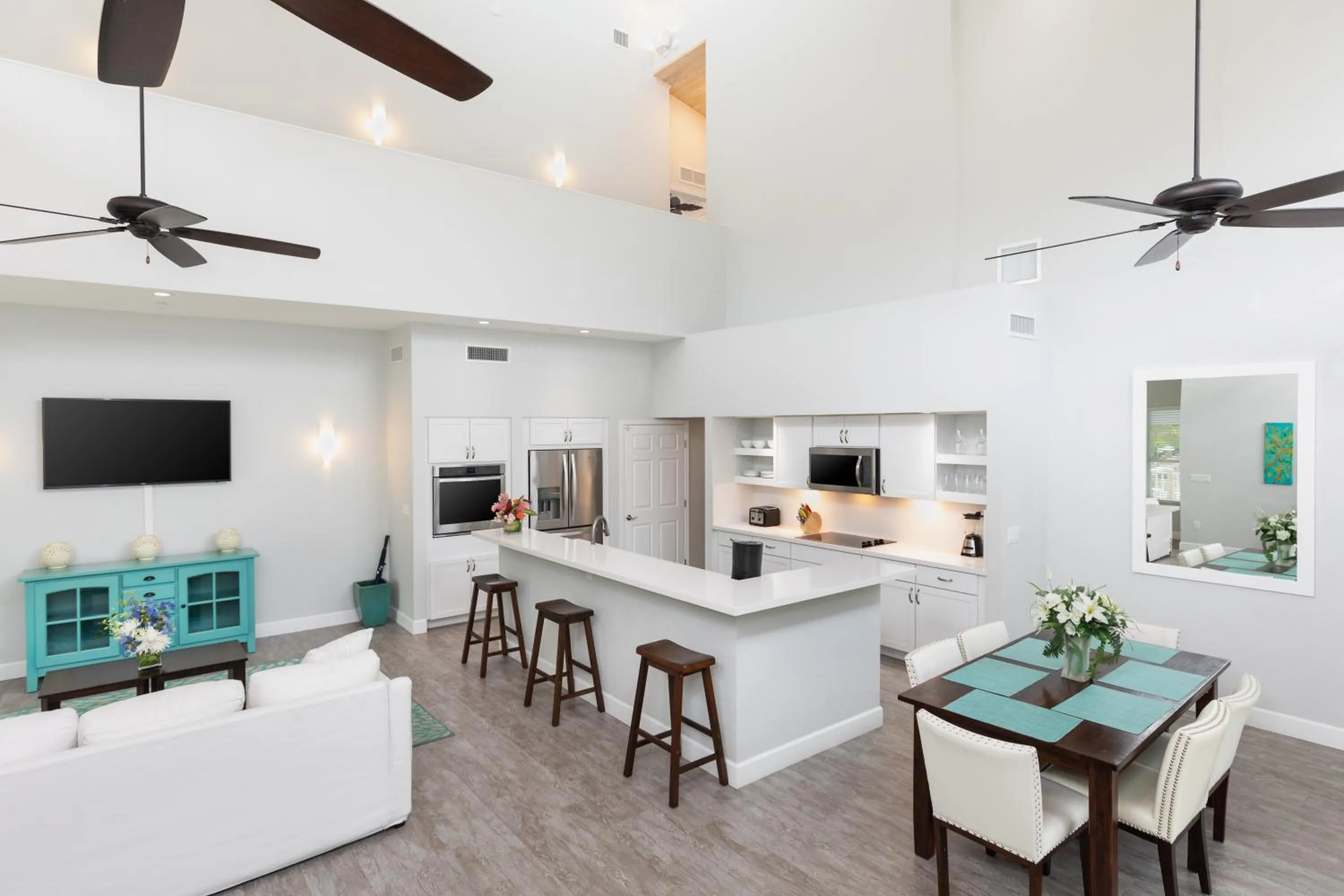 Dolphin Point Villas