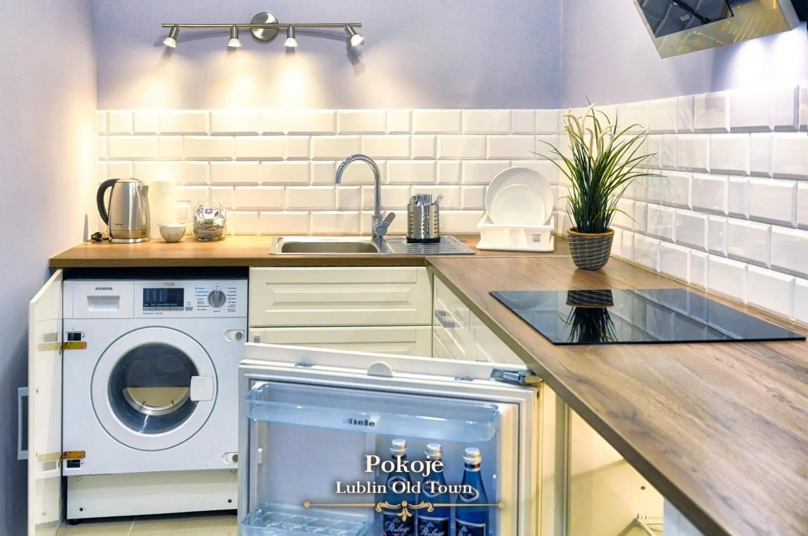 Kitchen or kitchenette in Lublin Old Town Rooms