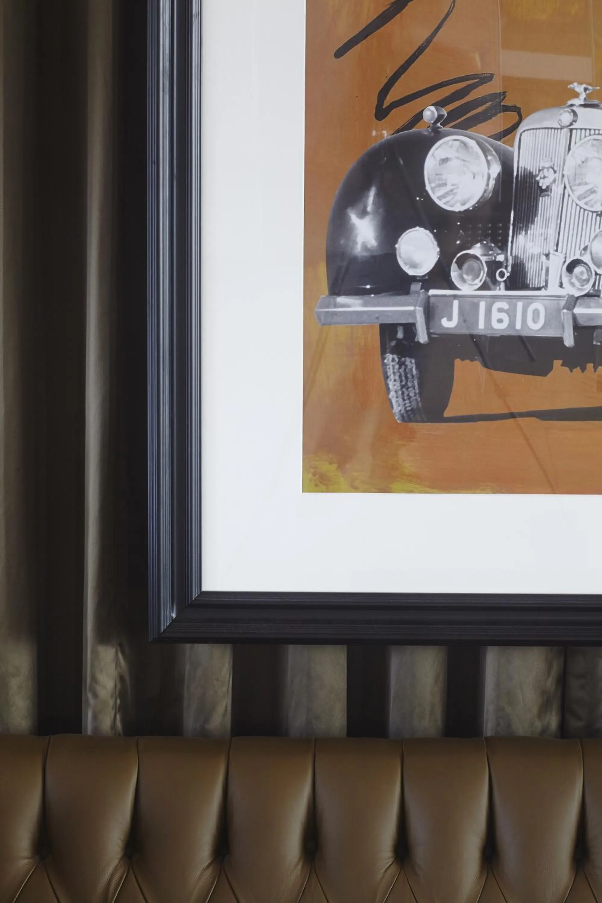 Lounge or bar in Radisson Blu Waterfront Hotel, Jersey