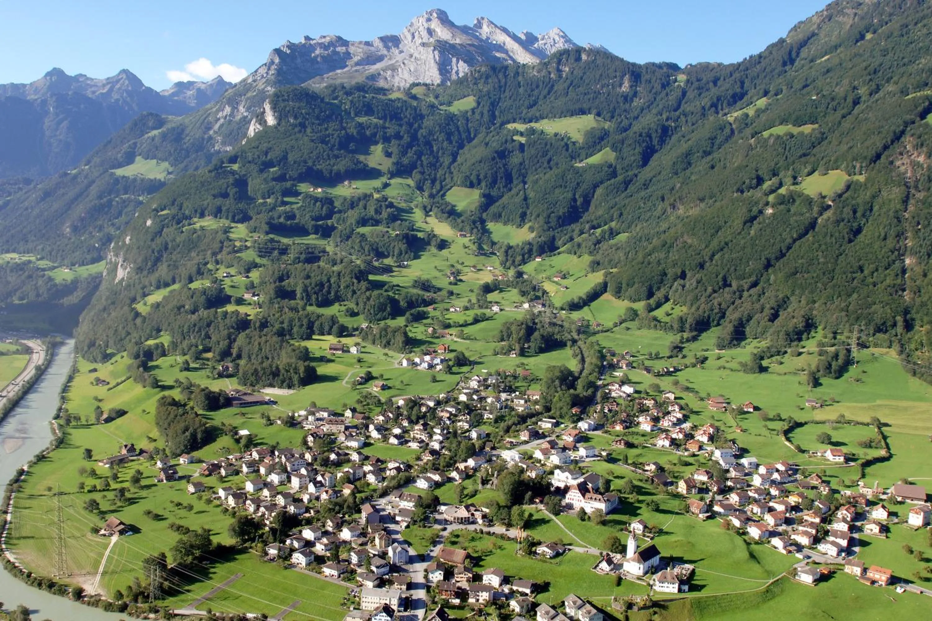 Area and facilities in Hotel Krone