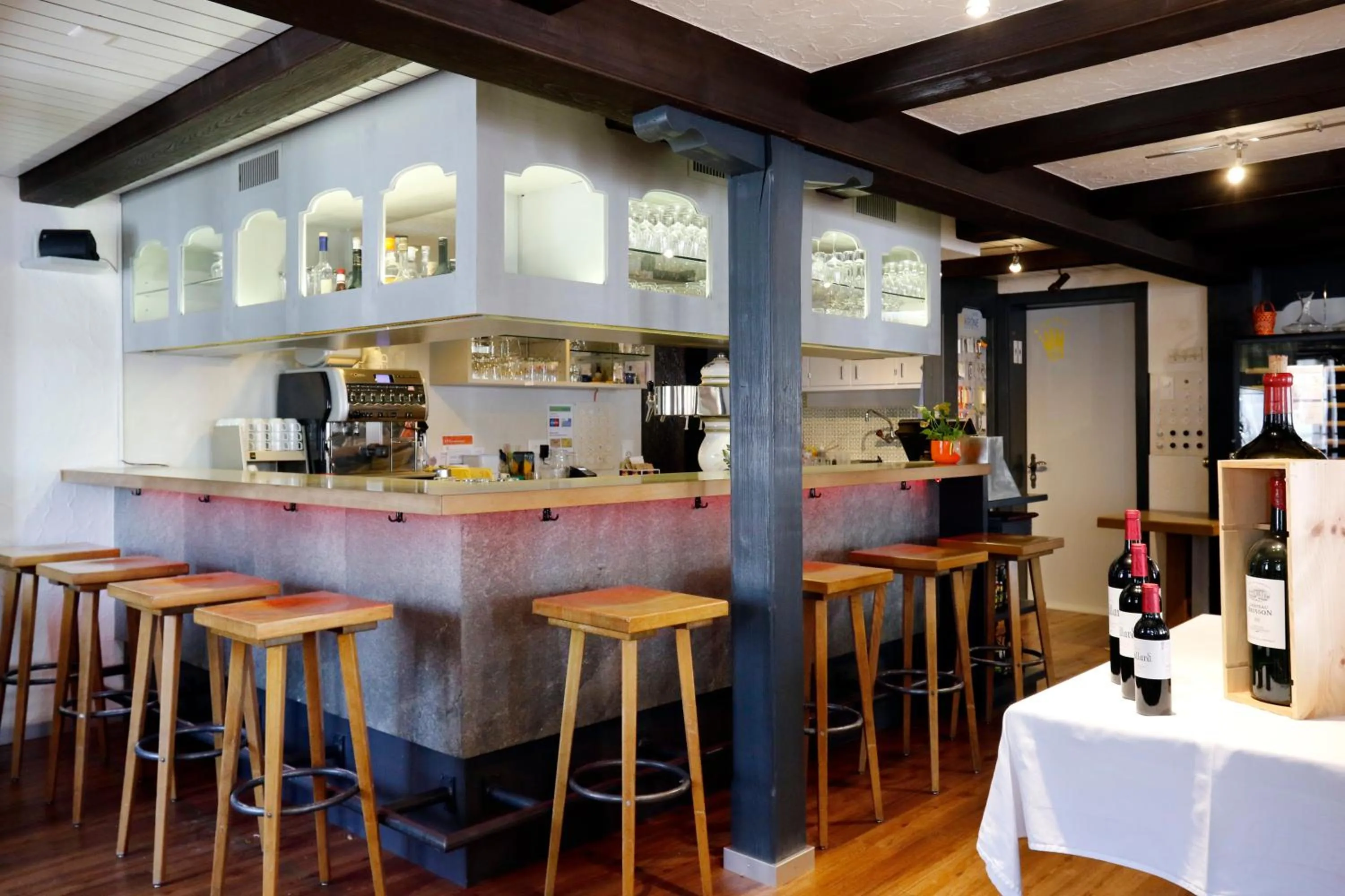 Restaurant/places to eat in Hotel Krone