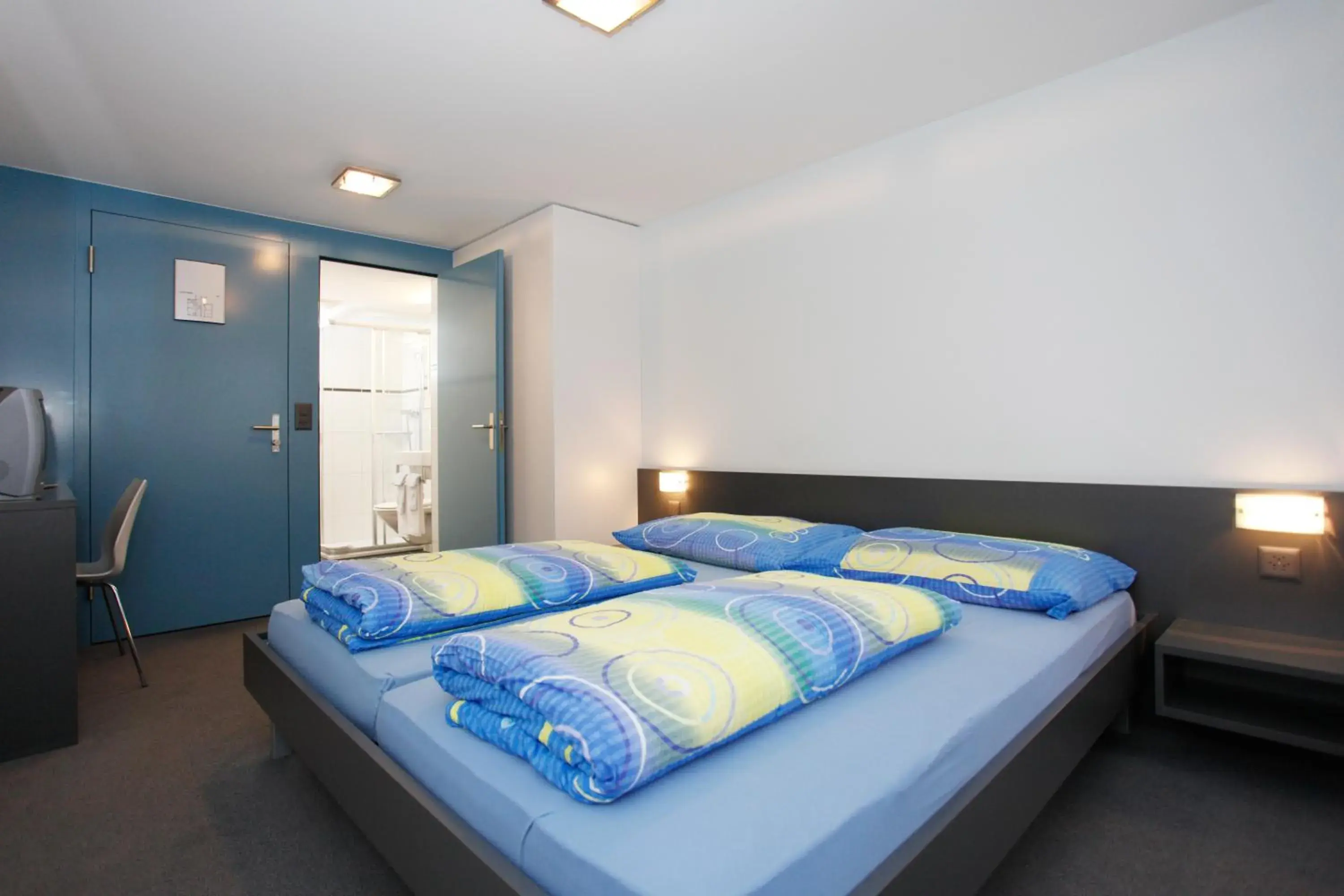 Double or Twin Room - single occupancy in Hotel Krone Double or Twin Room - single occupancy in Hotel Krone