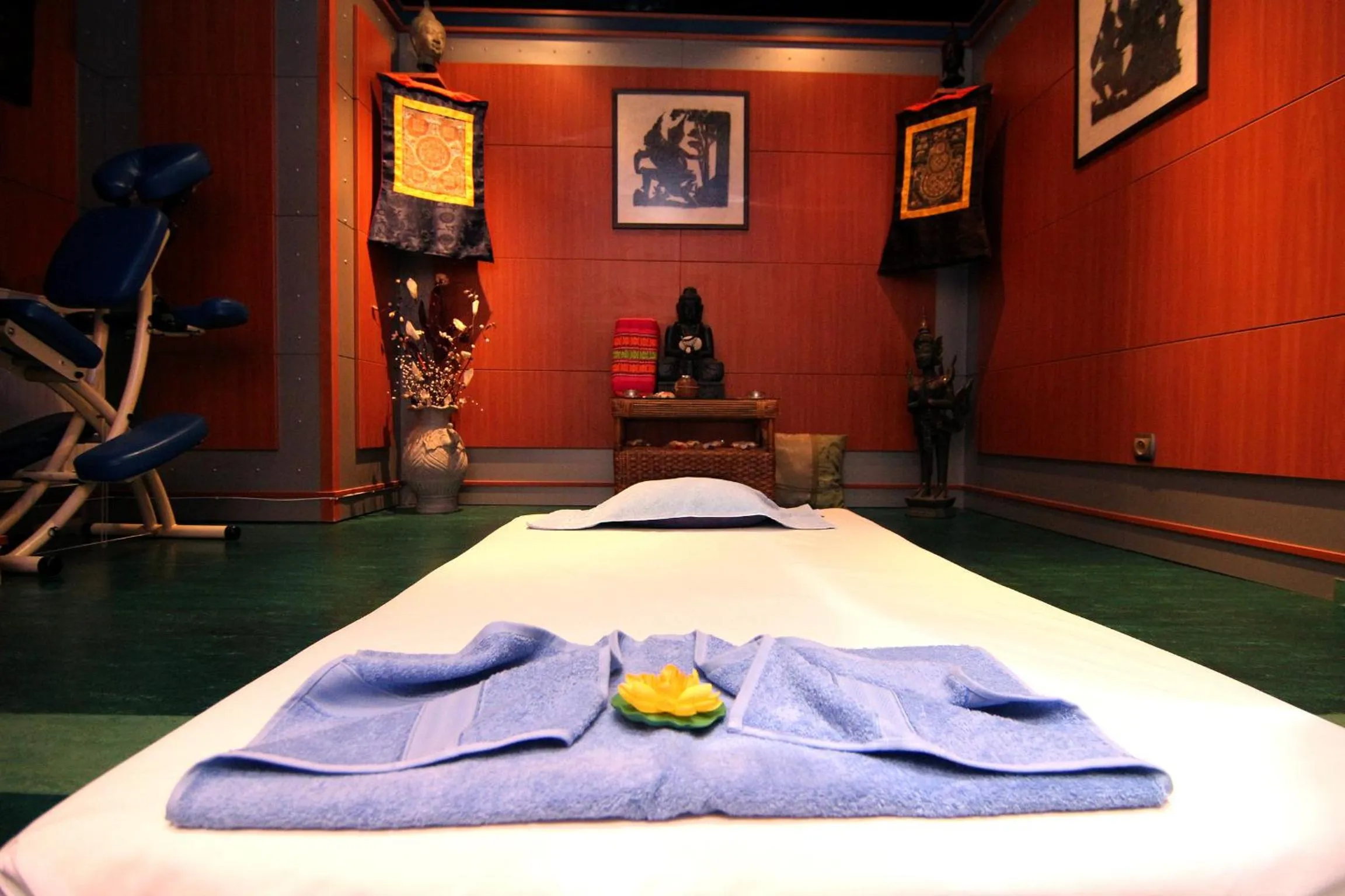 Massage in Olympia Wellness Hotel