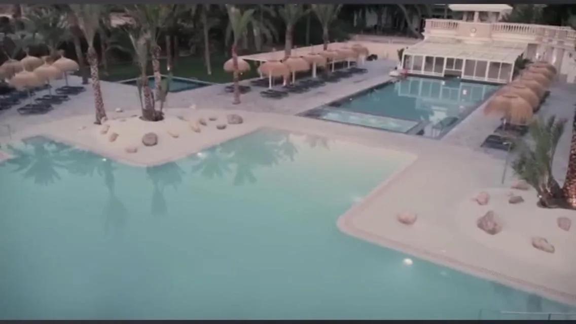 Swimming pool in Balneario de Leana