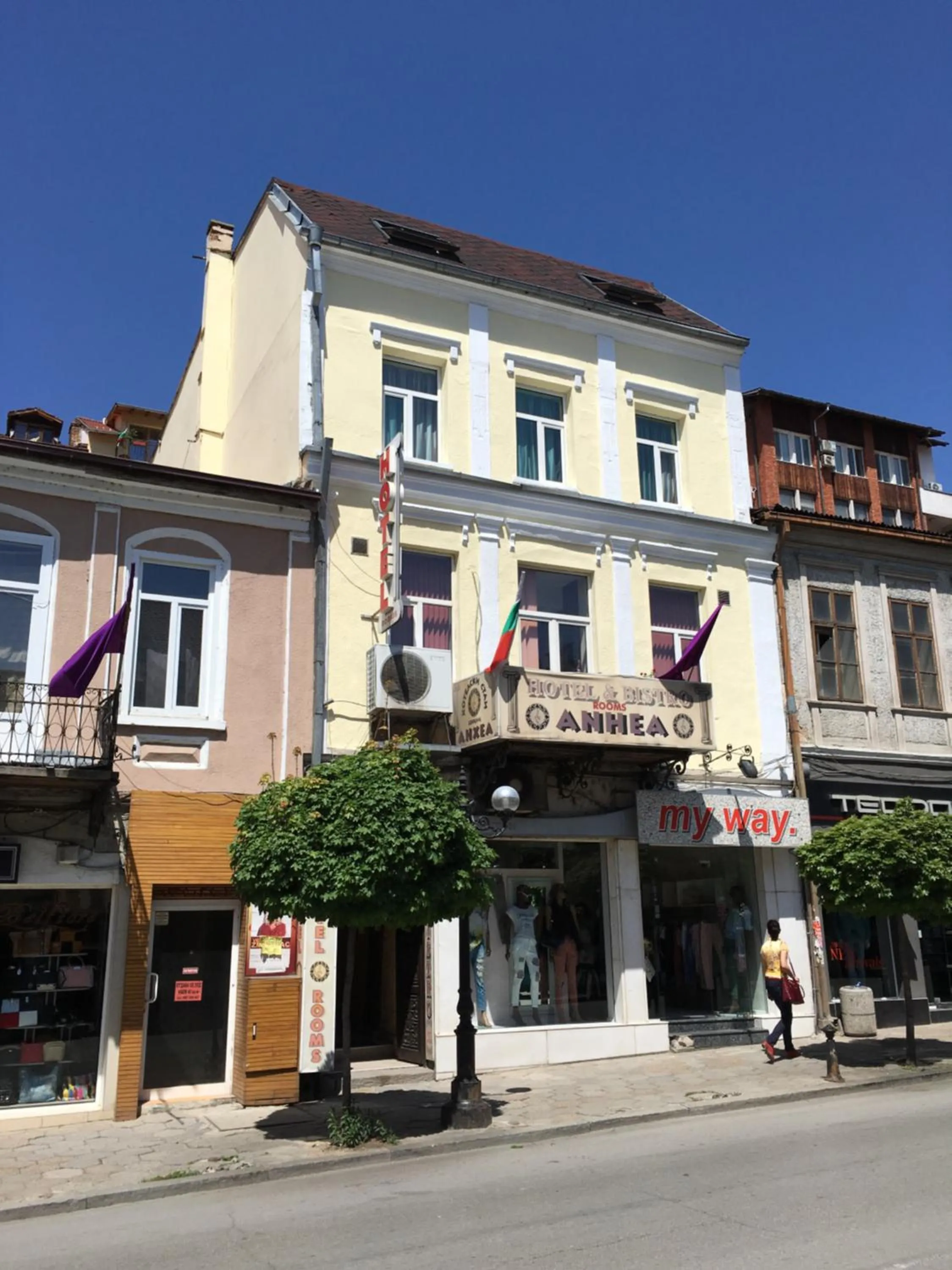 Facade/entrance in Hotel Anhea