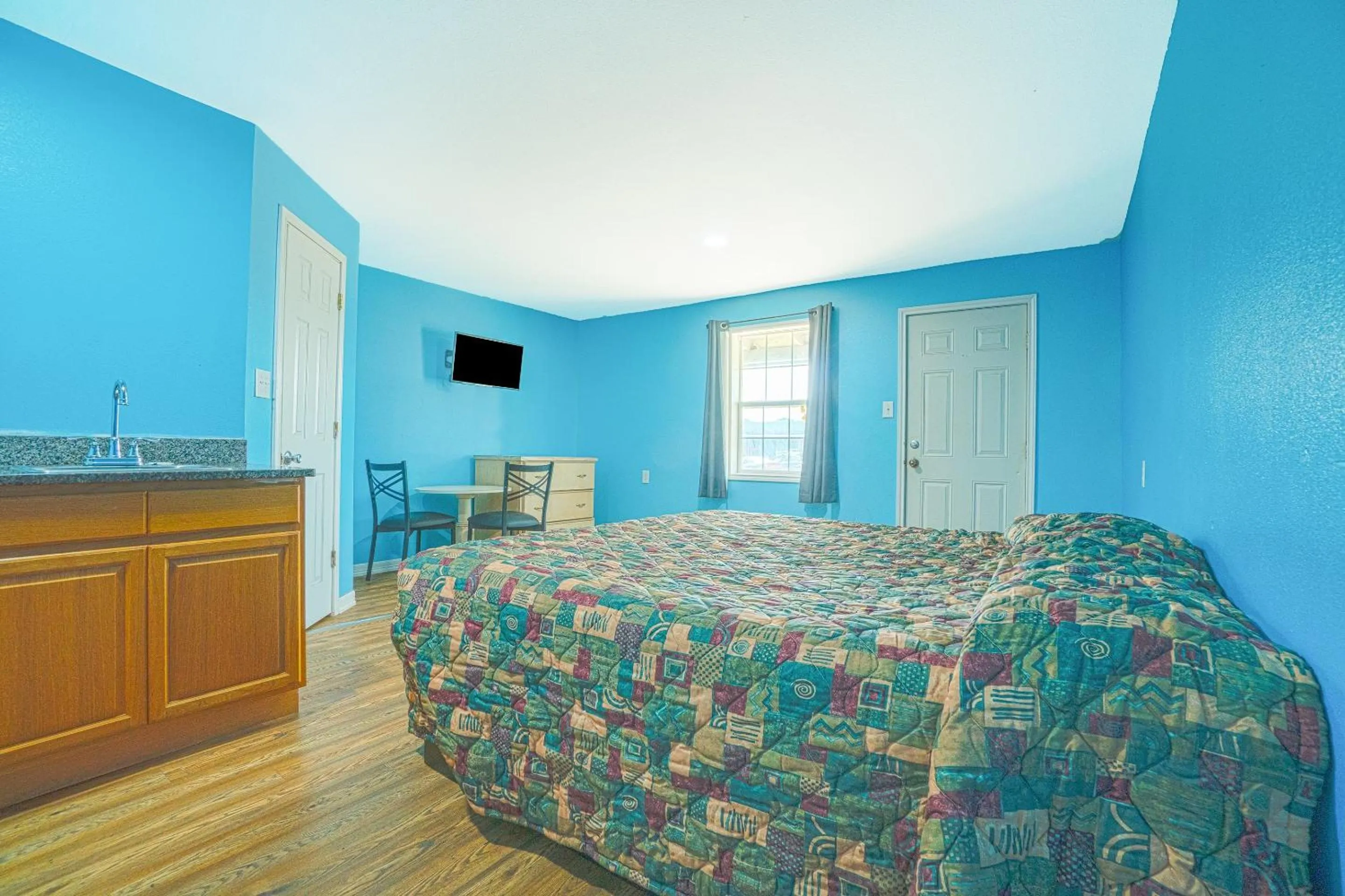 Bedroom, Bed in Plaza Motel Corpus Christi by OYO