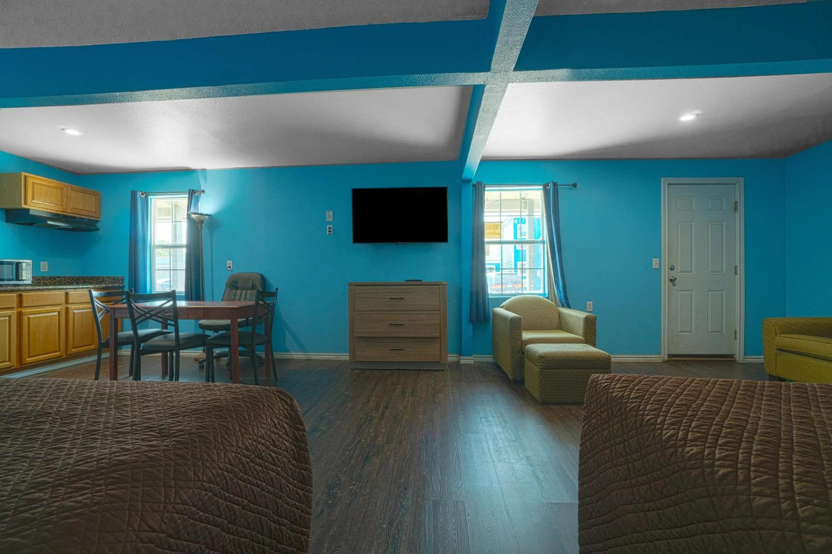 Bedroom, Bed in Plaza Motel Corpus Christi by OYO