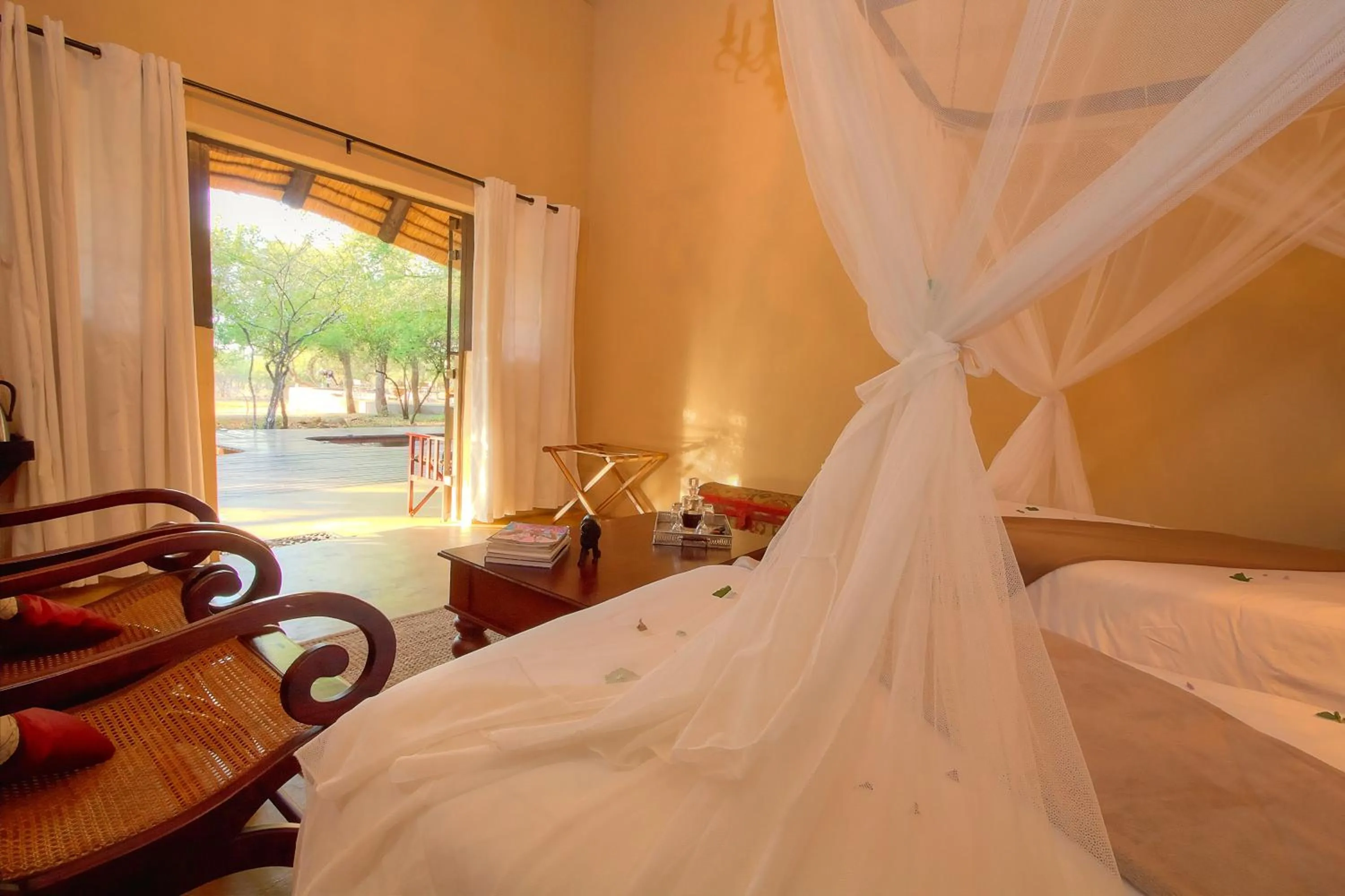 Photo of the whole room, Bed in Mvuradona Safari Lodge