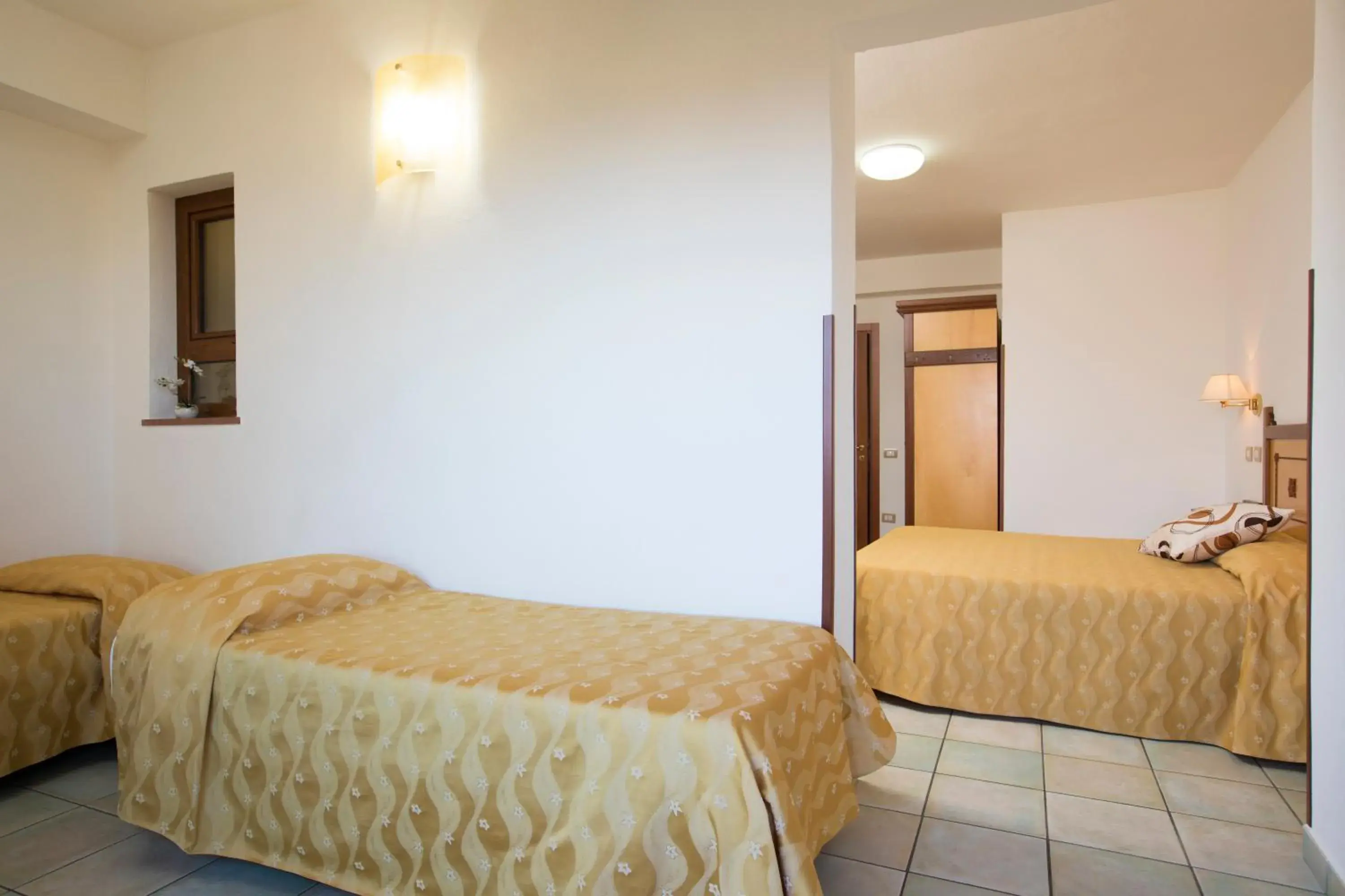 Classic Family Room in Hotel La Playa Classic Family Room in Hotel La Playa