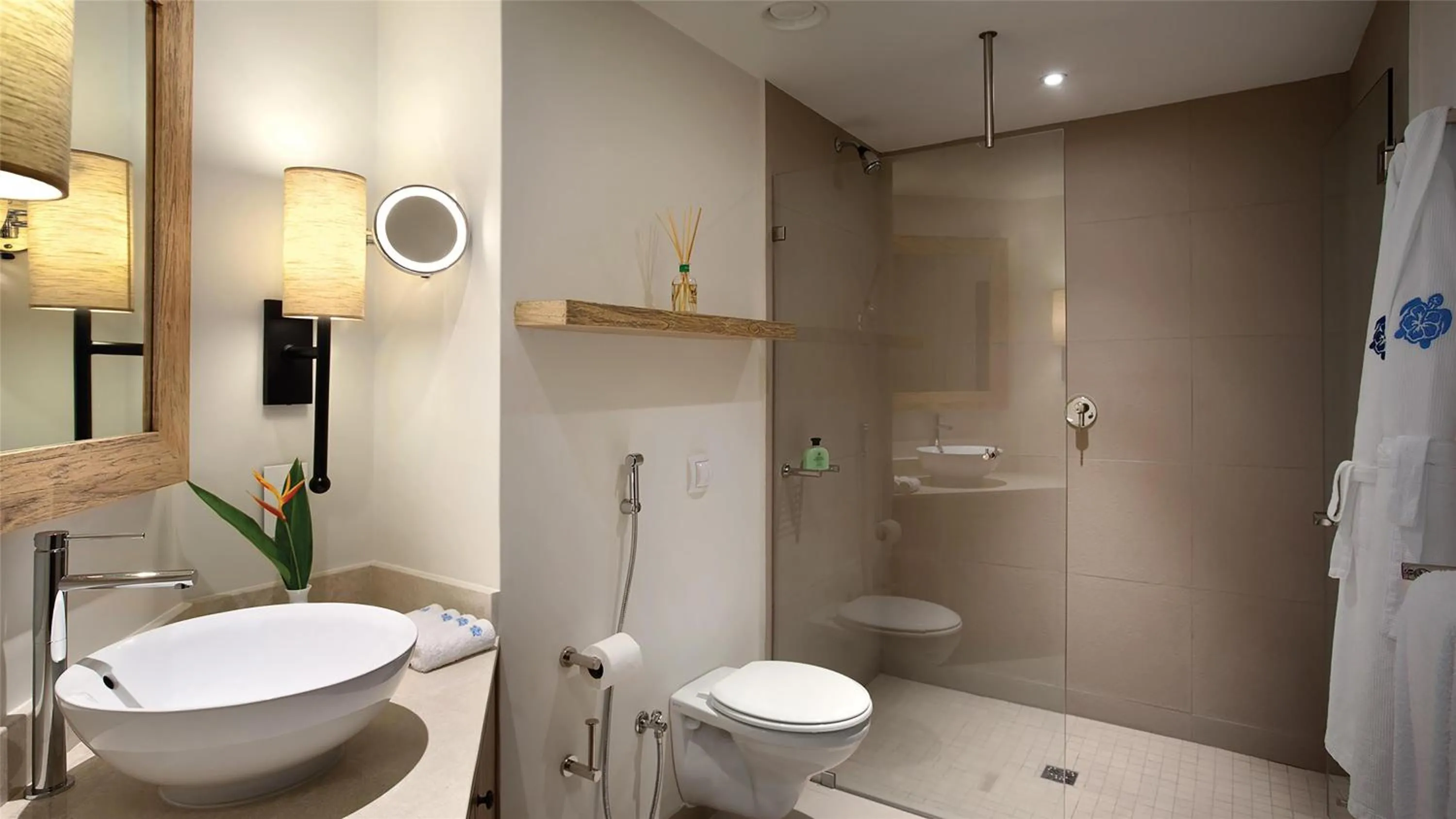 Bathroom in Kempinski Seychelles Resort