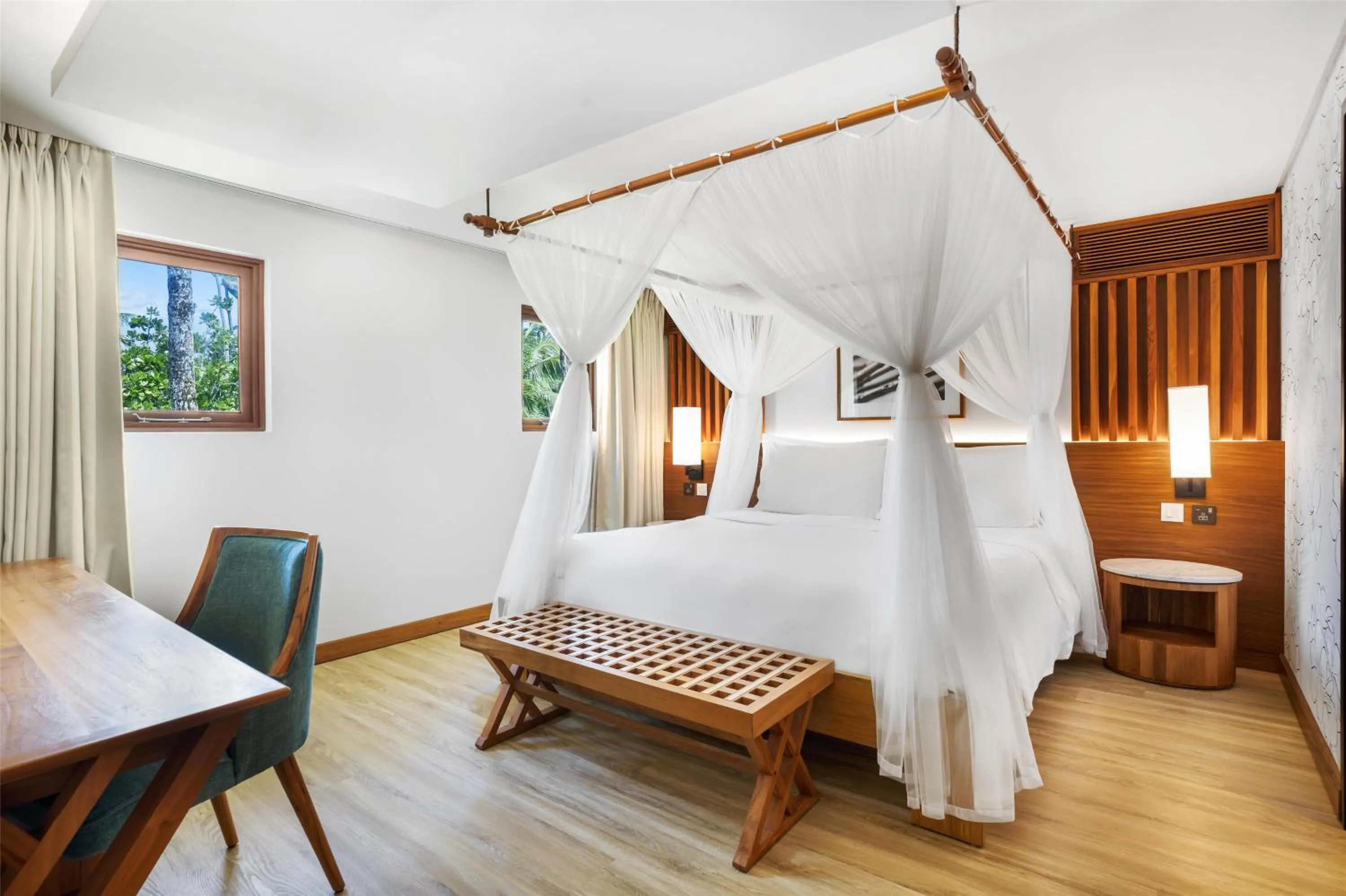 Photo of the whole room, Bed in Kempinski Seychelles Resort