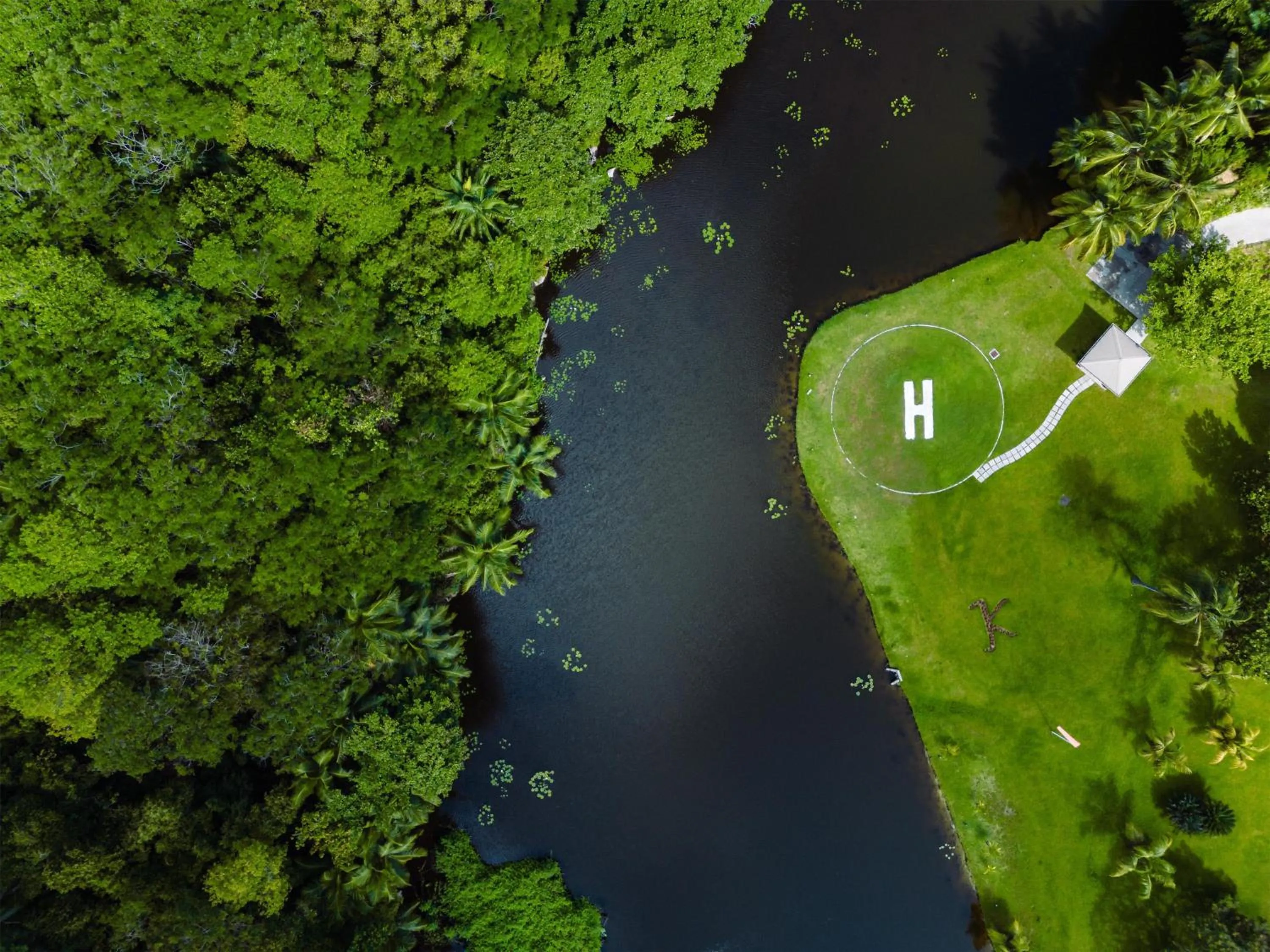 Property building in Kempinski Seychelles Resort