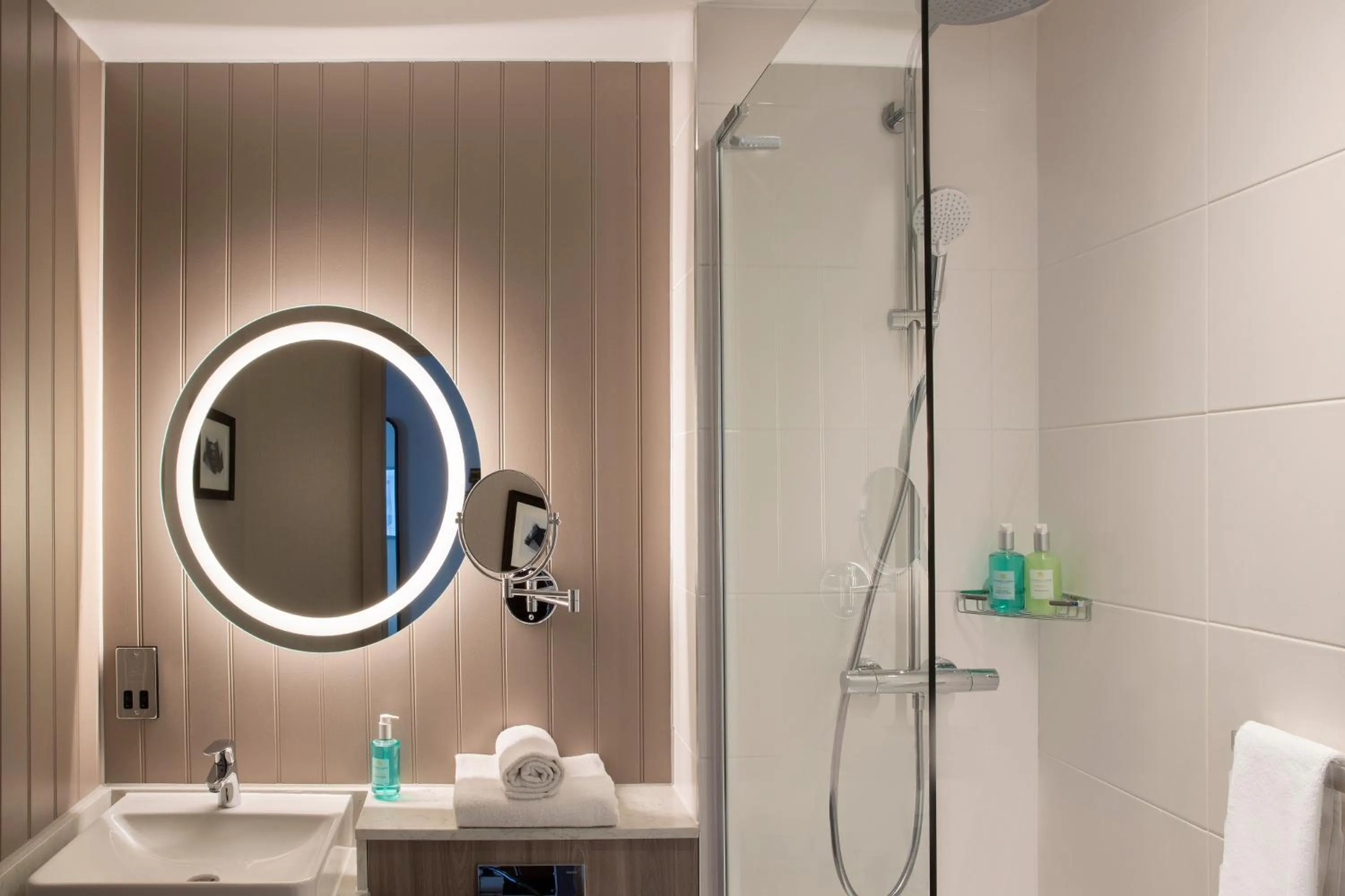 Bathroom in Leonardo Royal Hotel Edinburgh