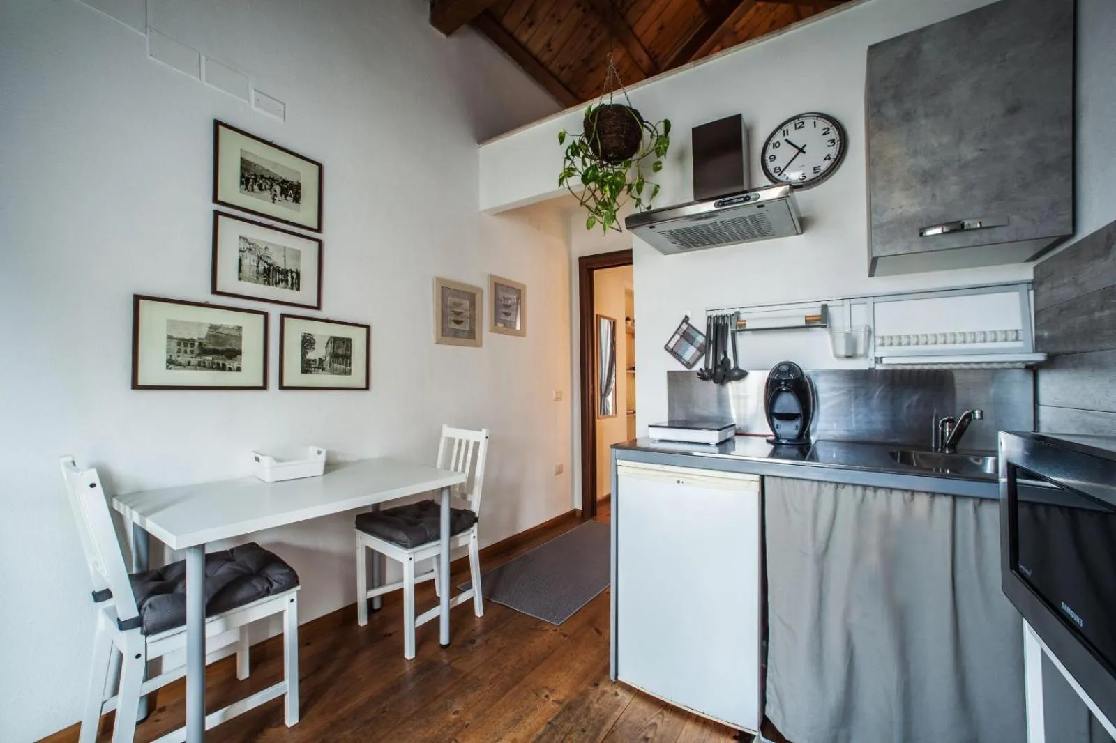 Coffee/tea facilities in Studio Apartments Centro Storico Via Manno