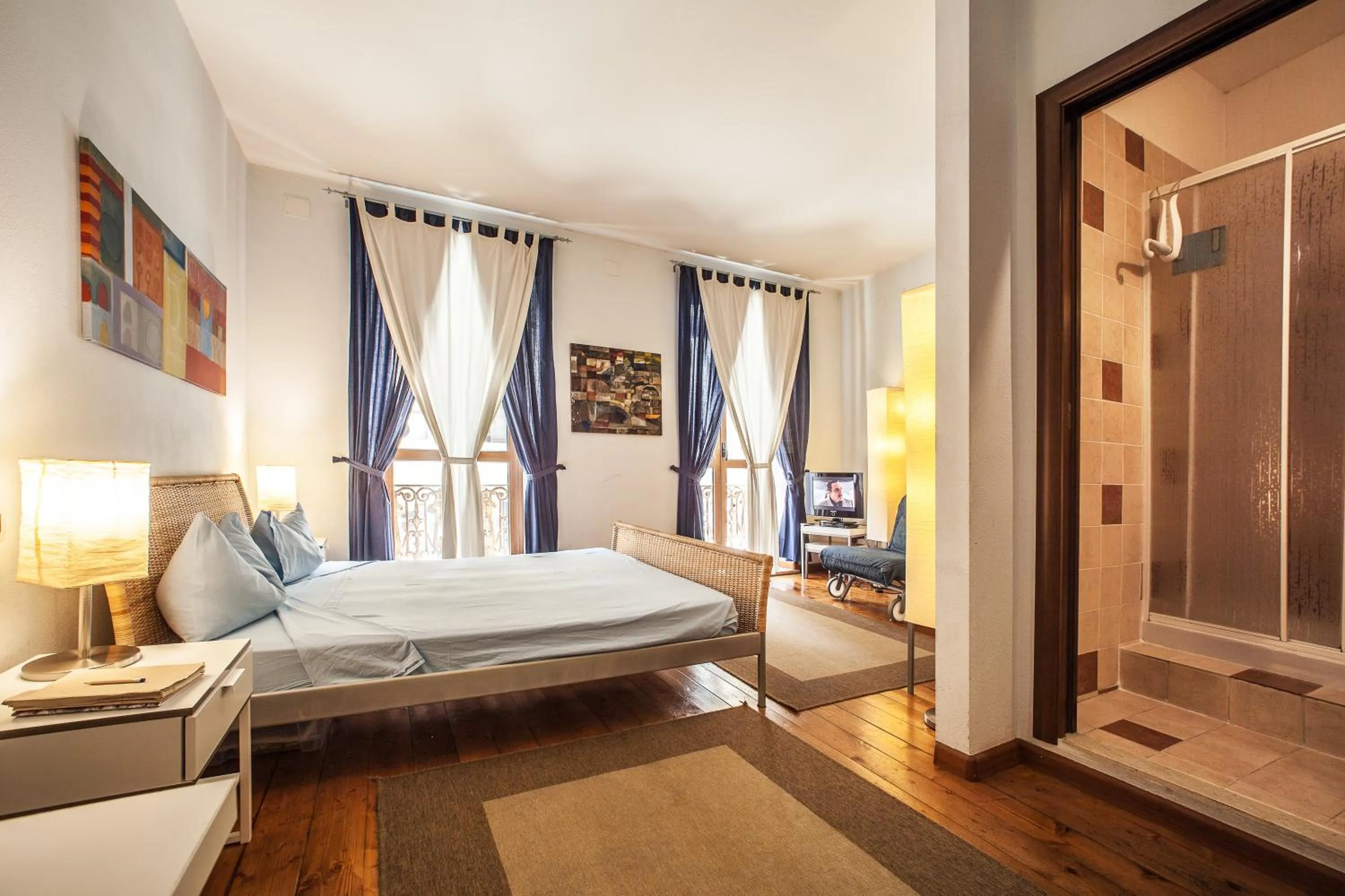 Bed in Studio Apartments Centro Storico Via Manno