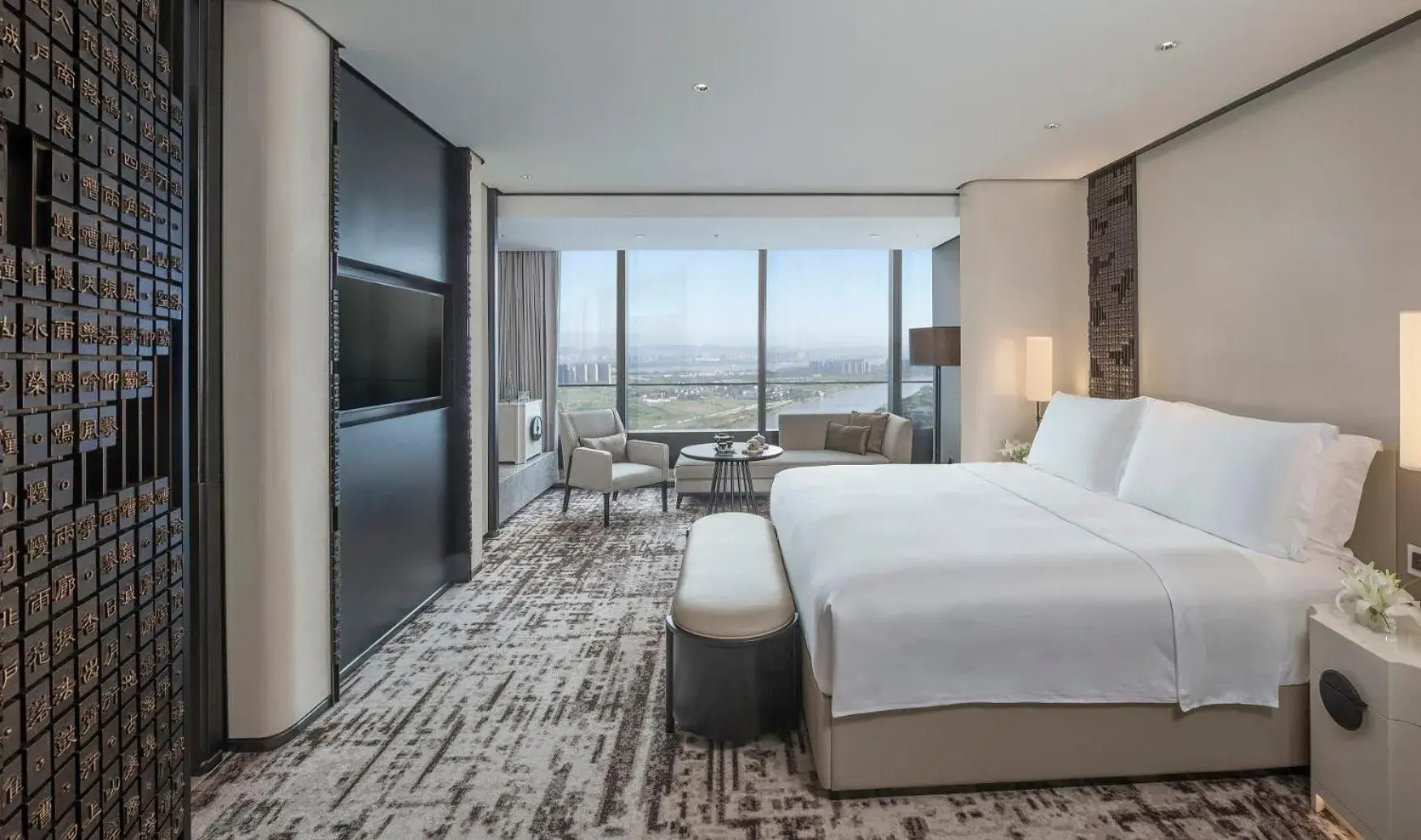 Grand Deluxe King with River View in Jumeirah Nanjing Grand Deluxe King with River View in Jumeirah Nanjing