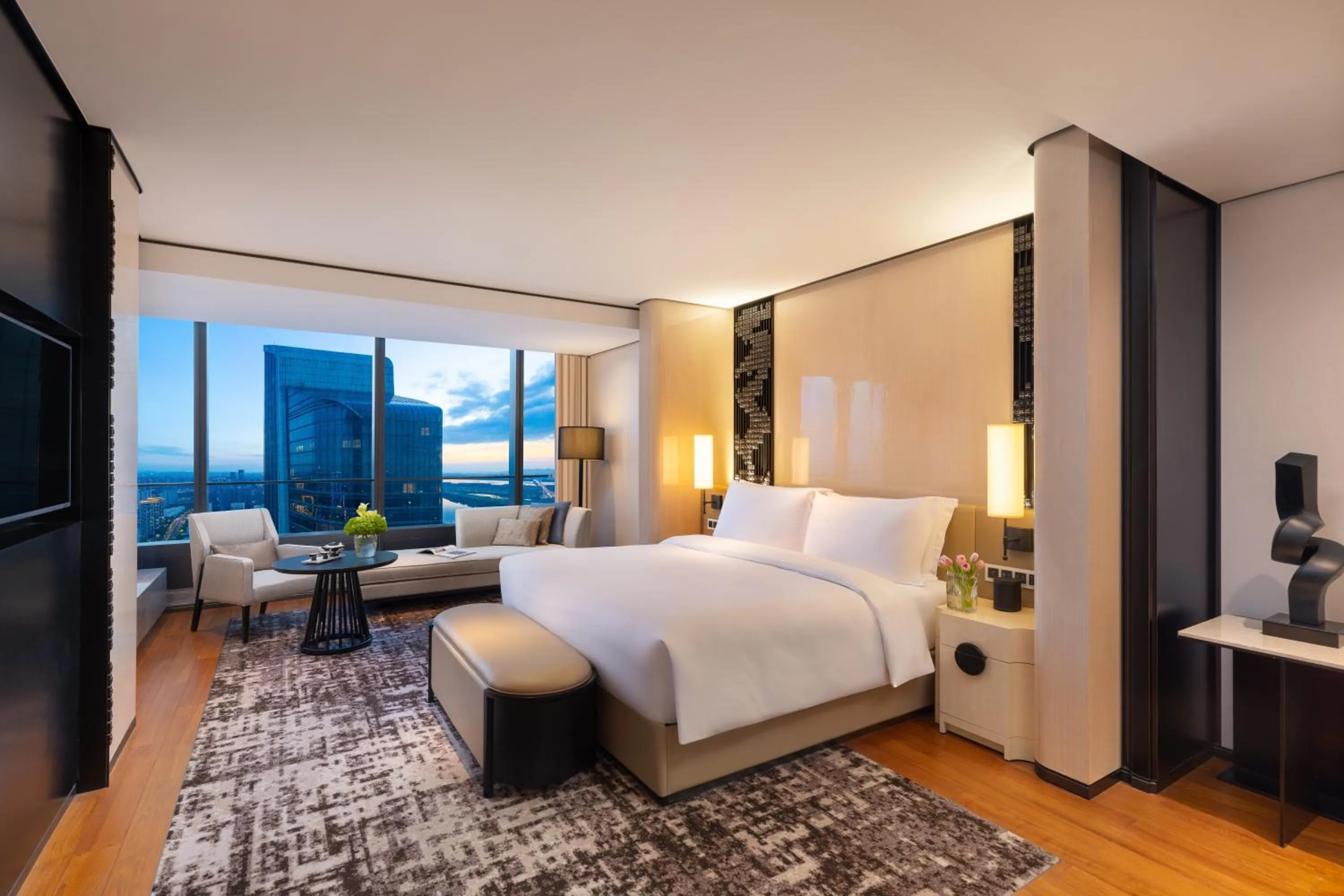 Bedroom, Bed in Jumeirah Nanjing