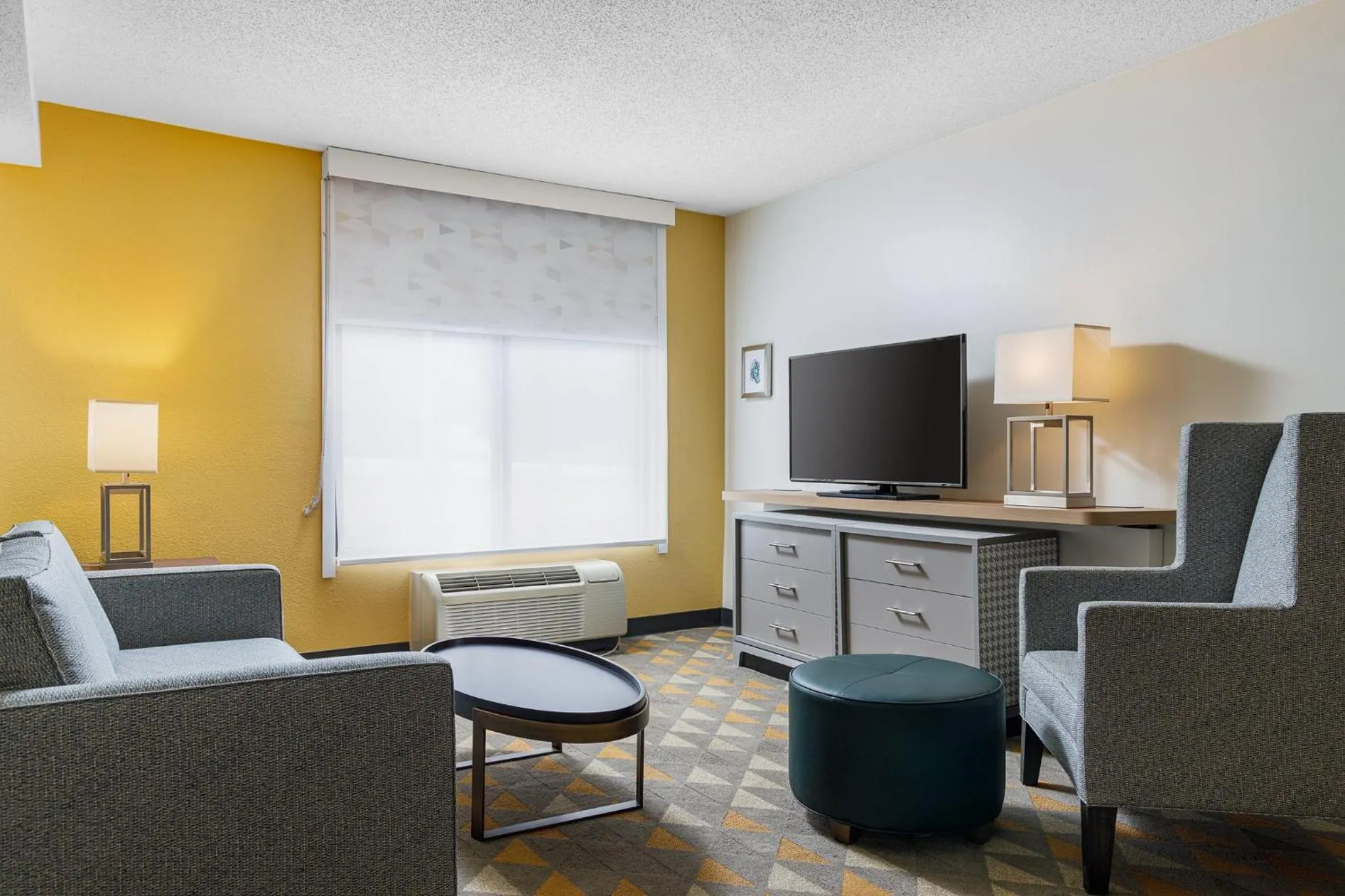 Photo of the whole room in Holiday Inn Cleveland by IHG