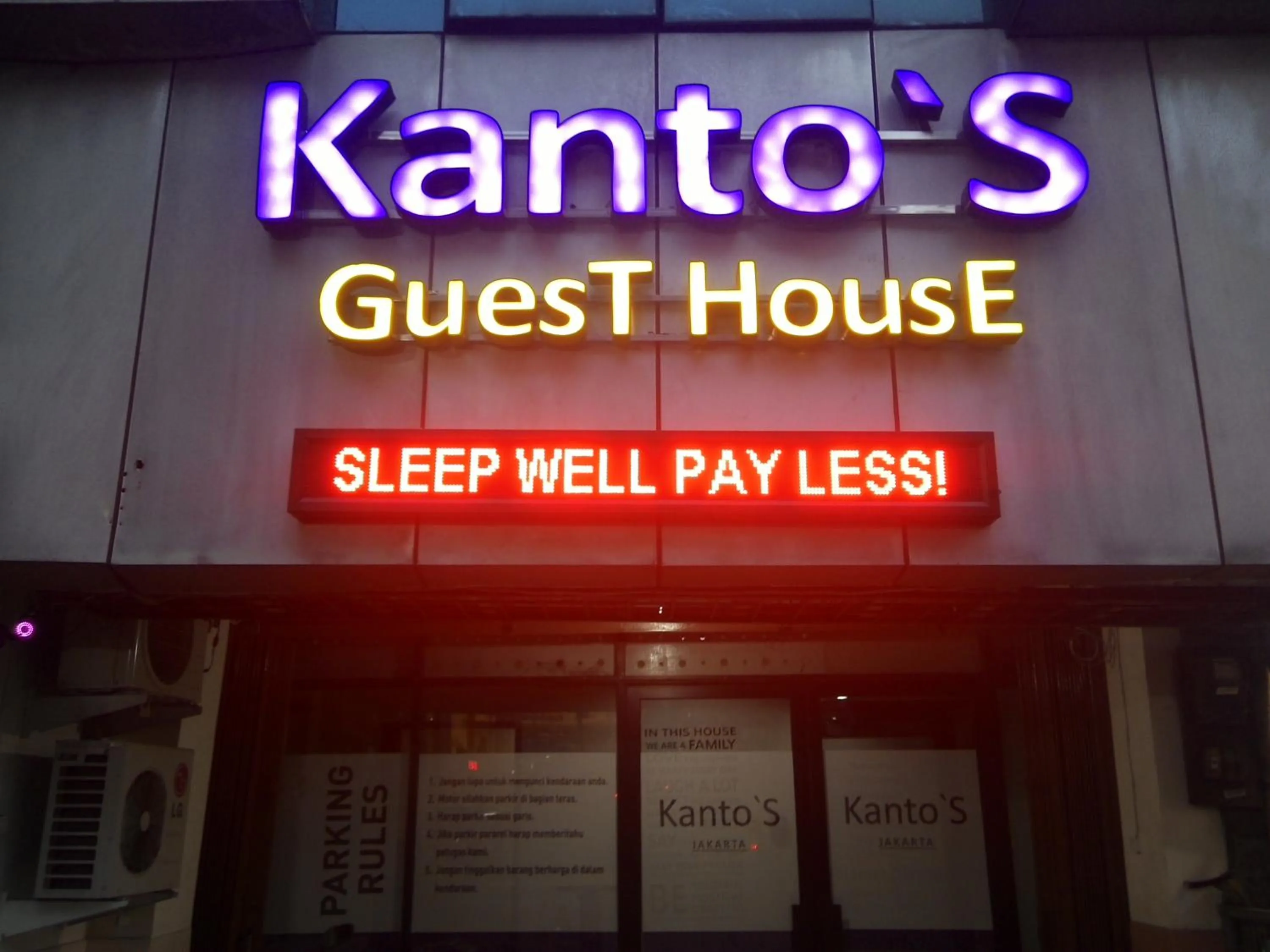 Property building in Kantos Guest House