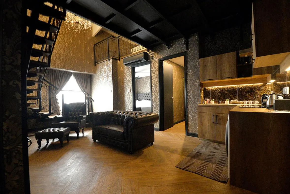 1969 Business Suites Bandar Botani, Ipoh