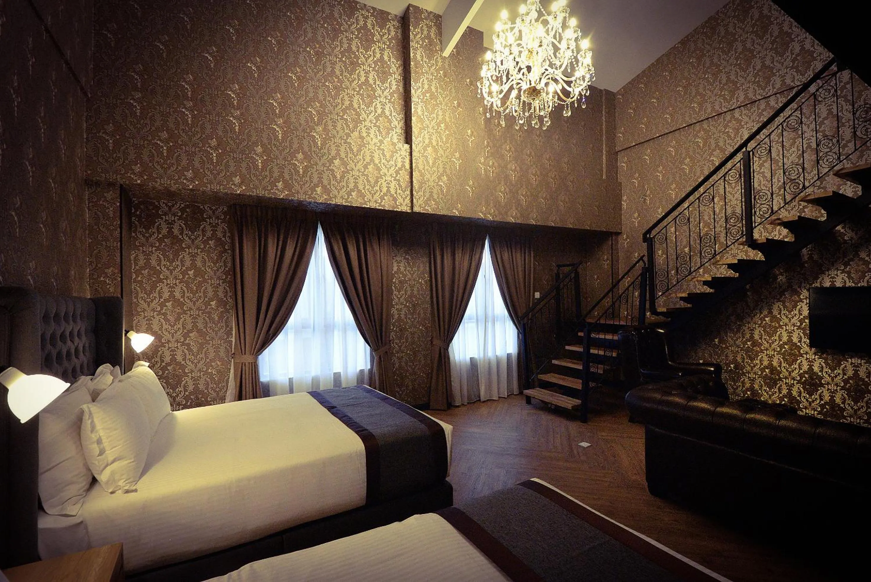 Bed in 1969 Business Suites Bandar Botani, Ipoh