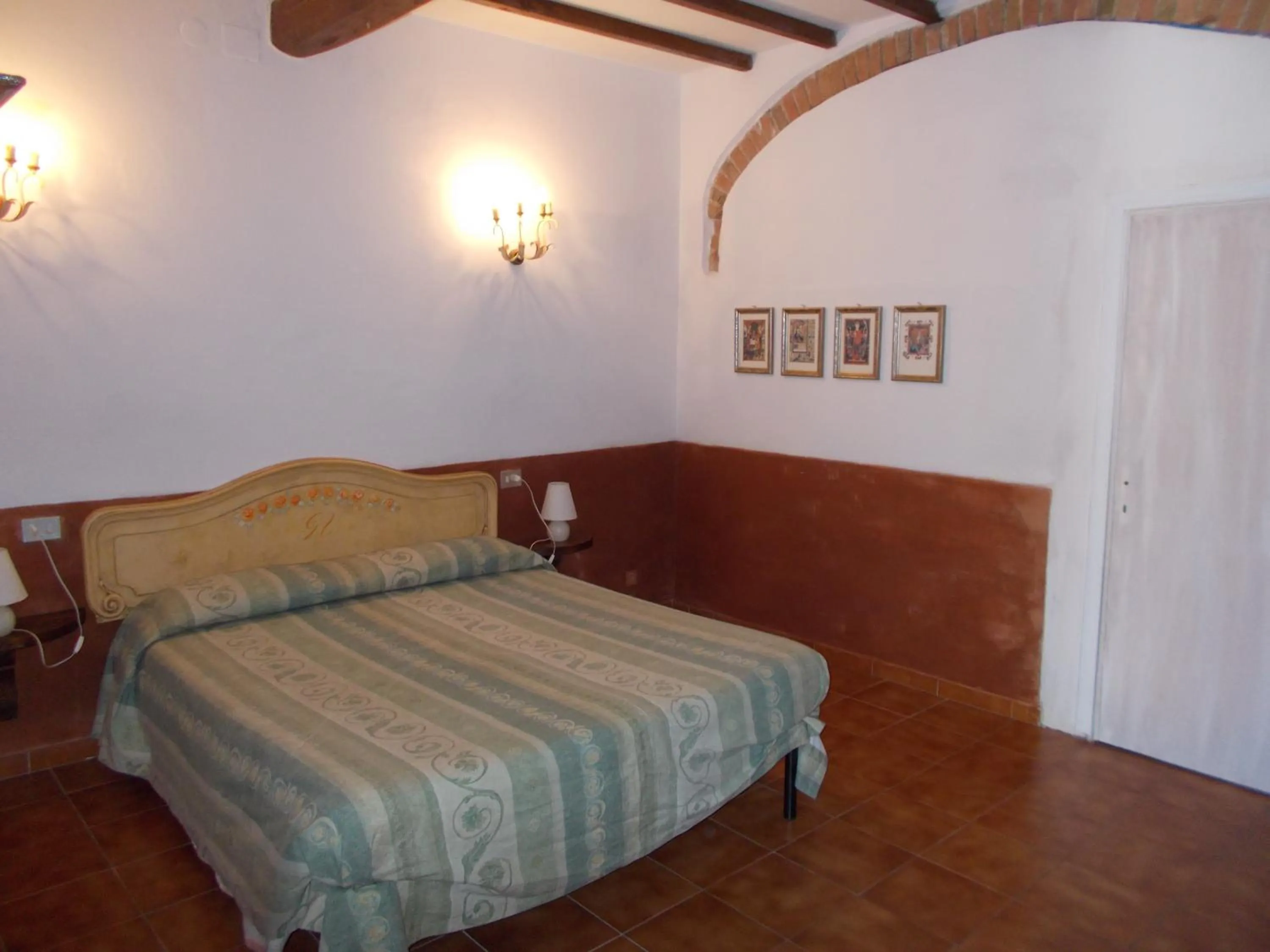 Bedroom in La Francigena