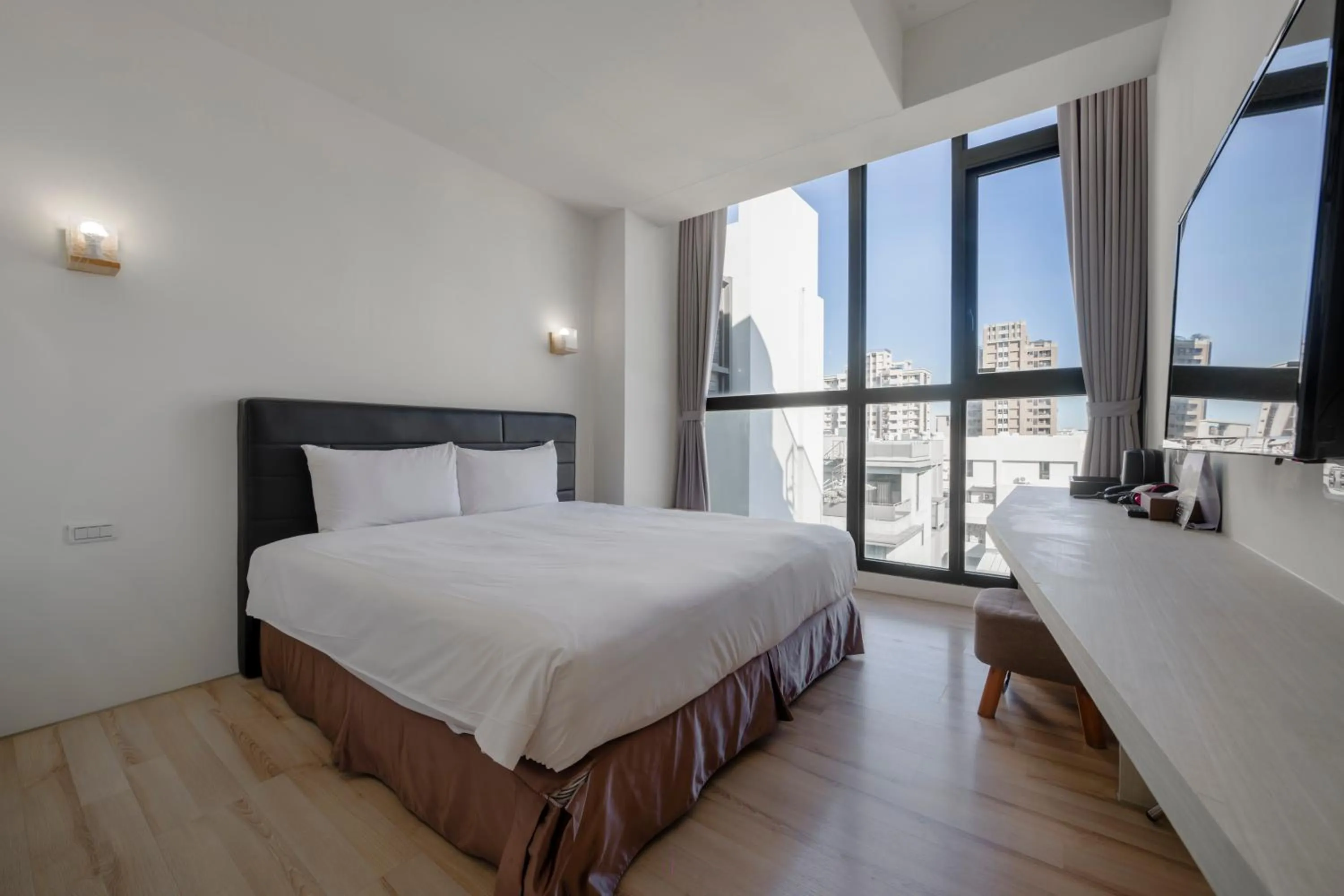 Bed in CHECK inn Express Taichung Fuxing