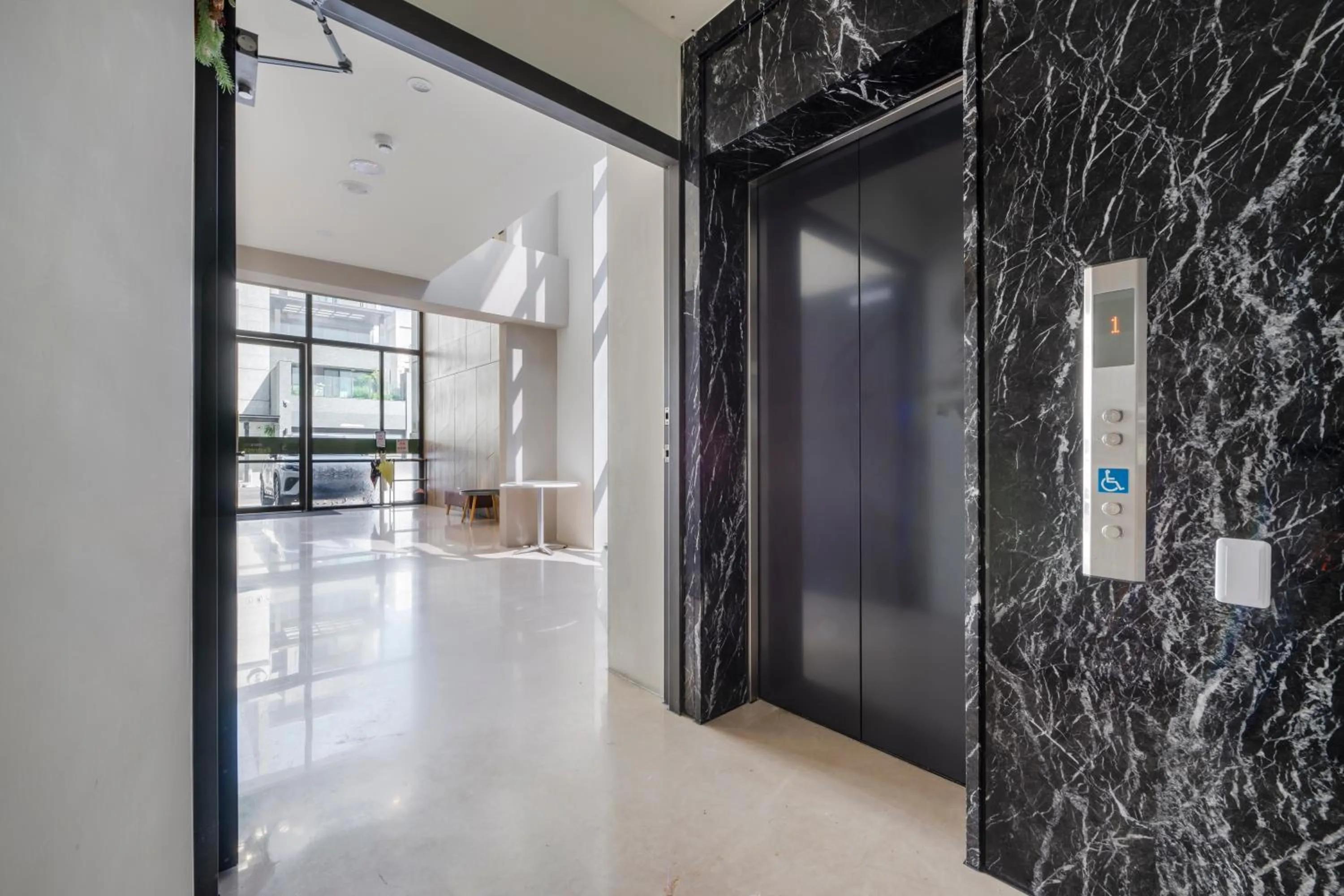 Off site in CHECK inn Express Taichung Fuxing