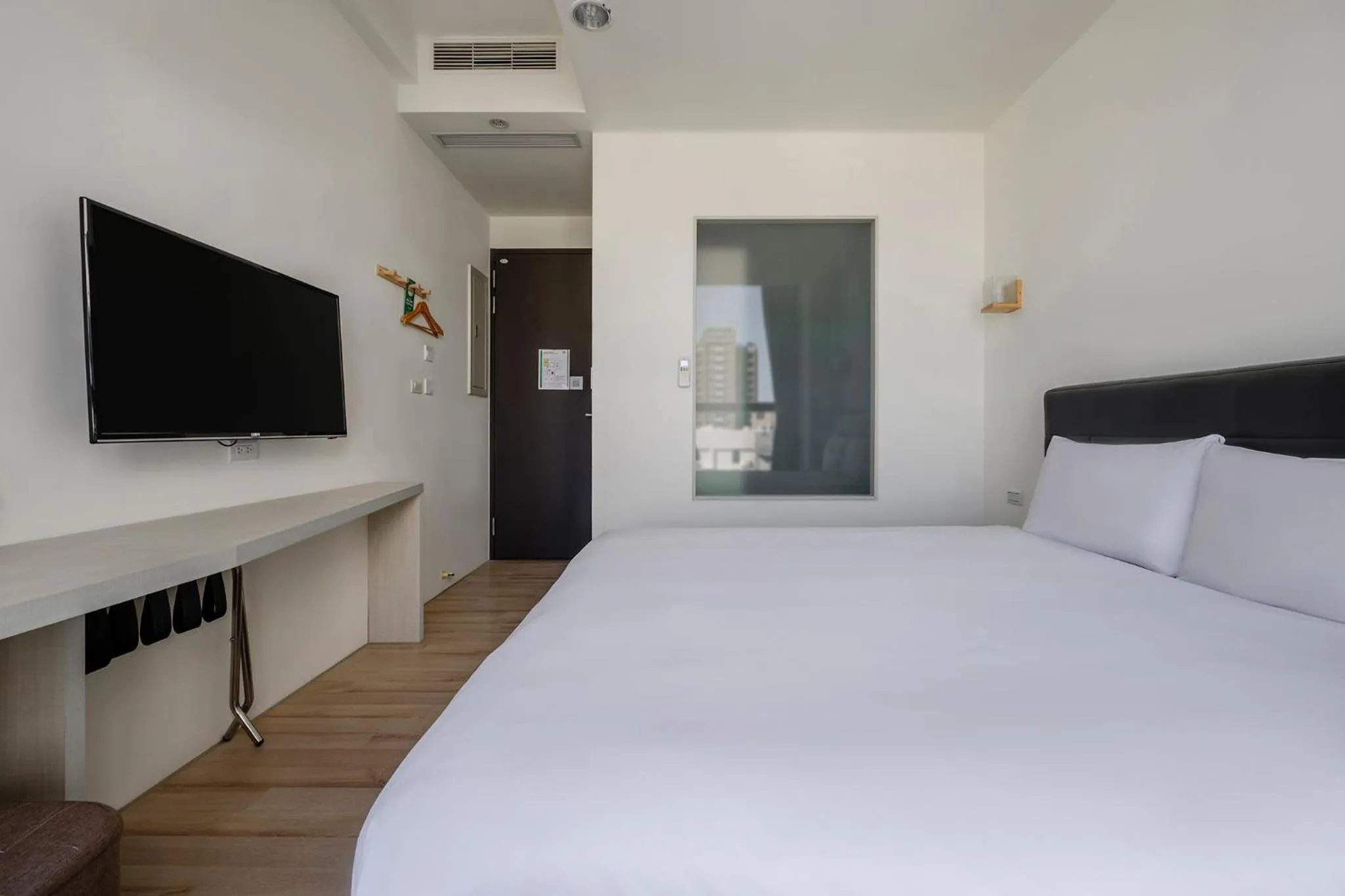 TV and multimedia, Bed in CHECK inn Express Taichung Fuxing