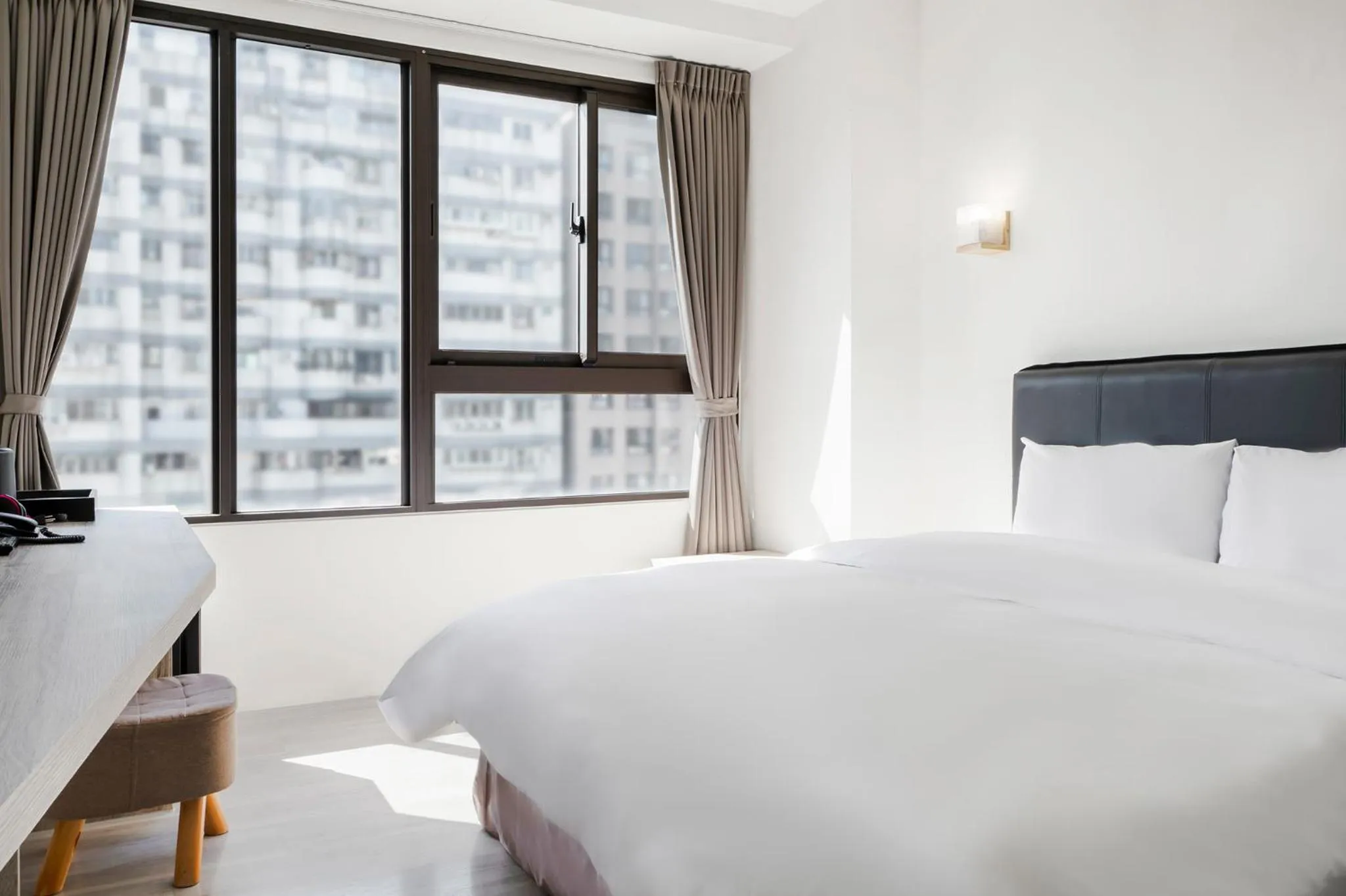 City view, Bed in CHECK inn Express Taichung Fuxing