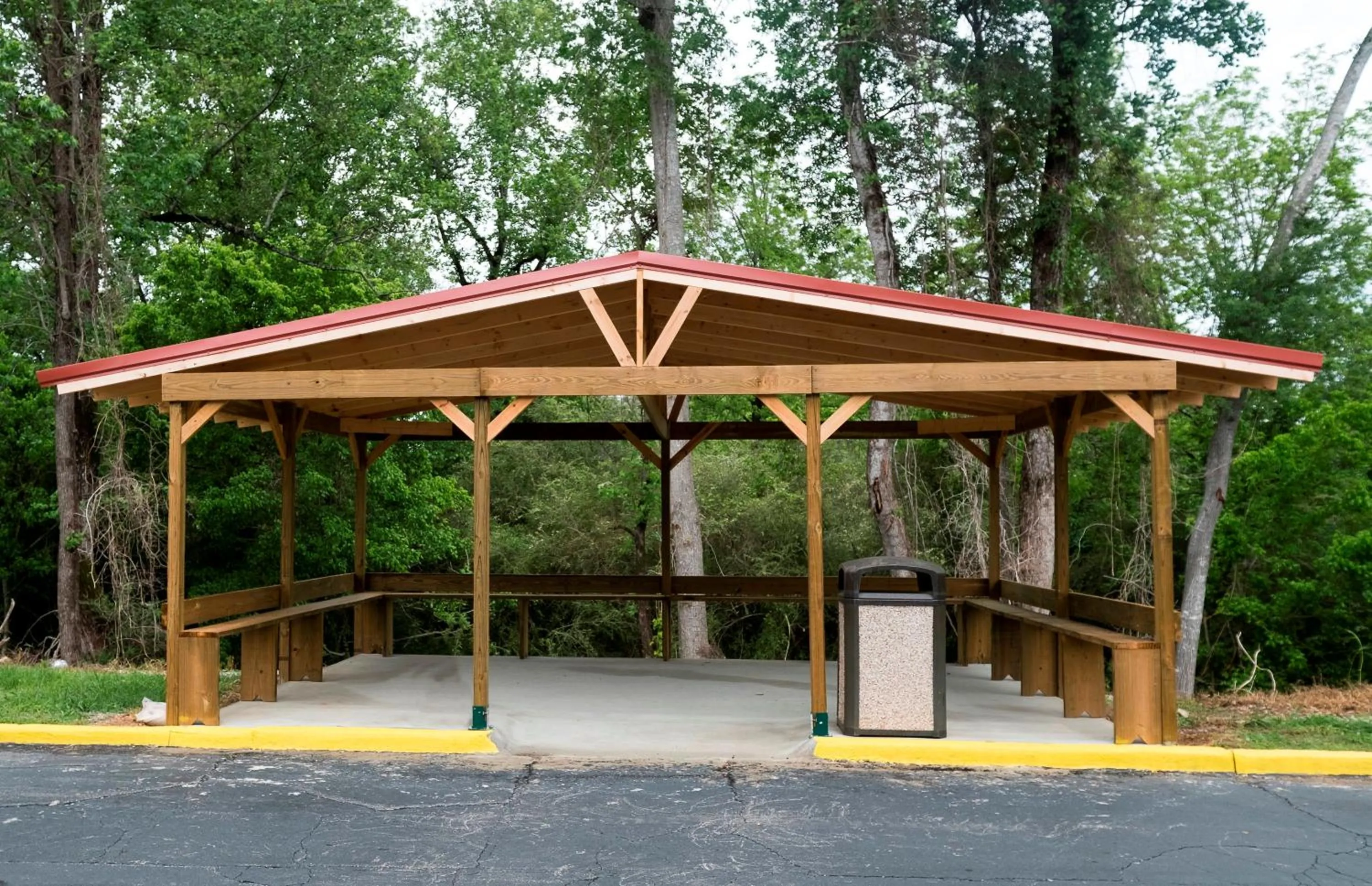 Property building in Red Roof Inn PLUS+ & Suites Opelika