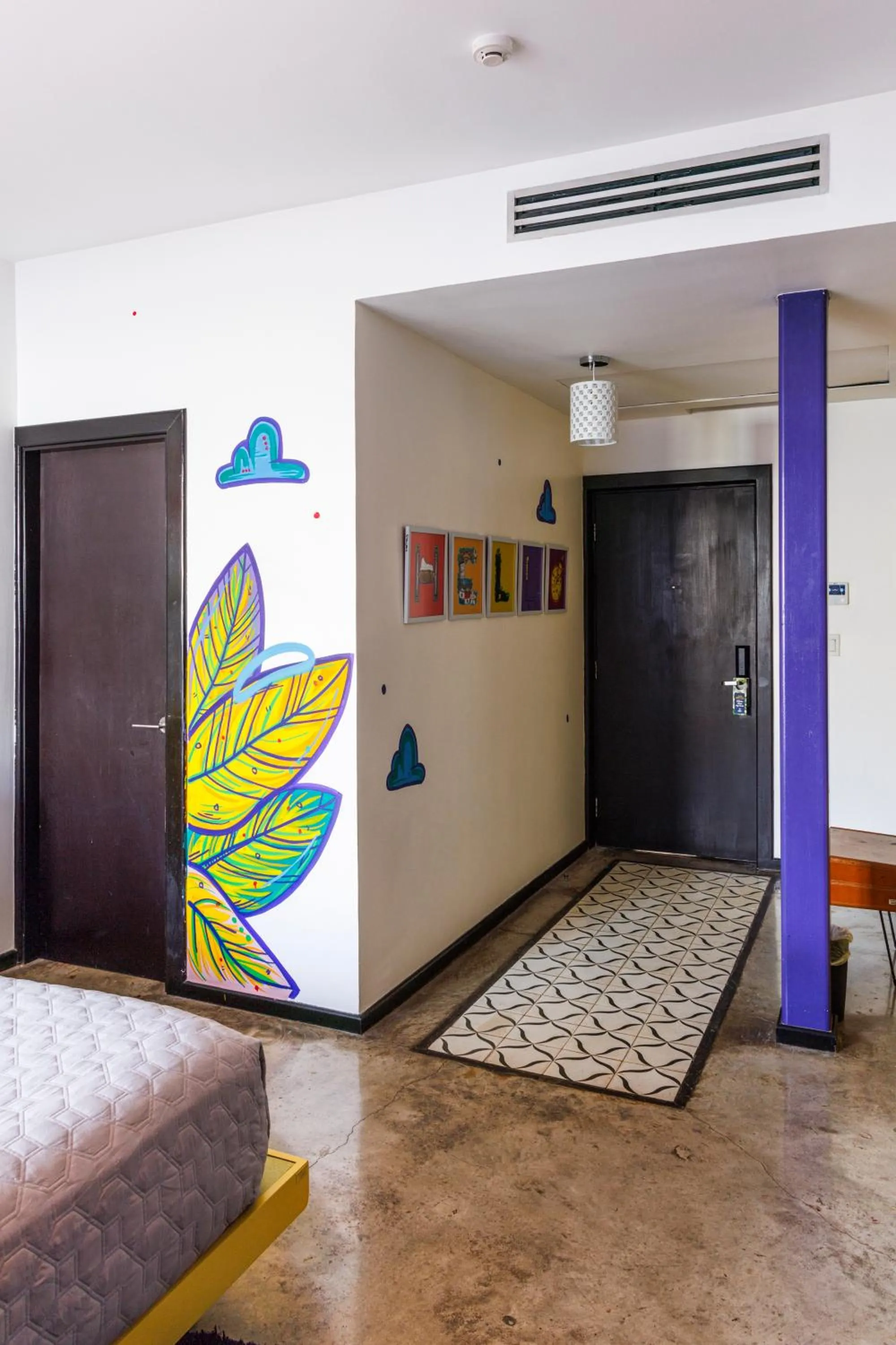 Photo of the whole room in Tantalo Hotel - Kitchen - Roofbar