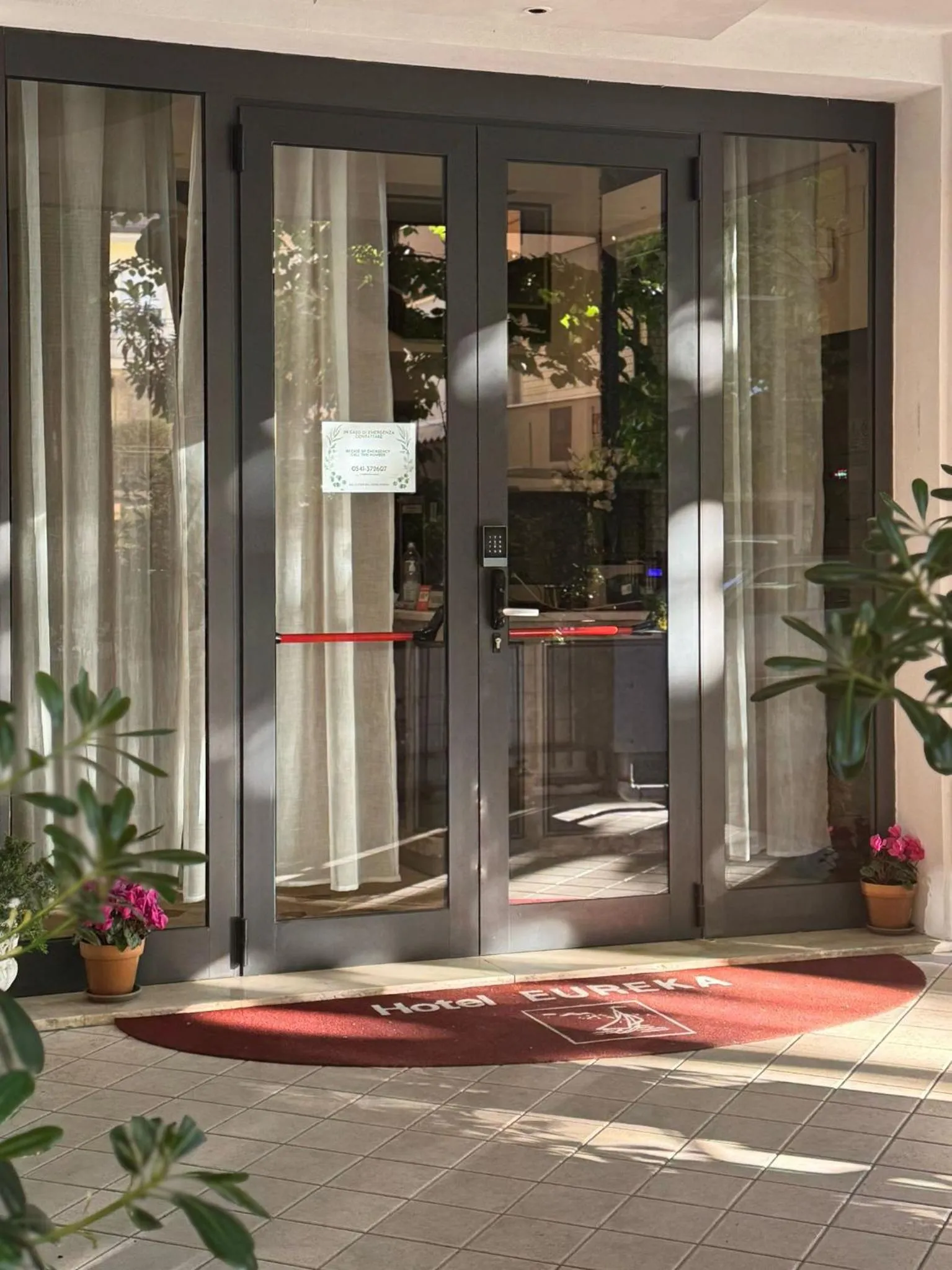 Facade/entrance in Hotel Eureka
