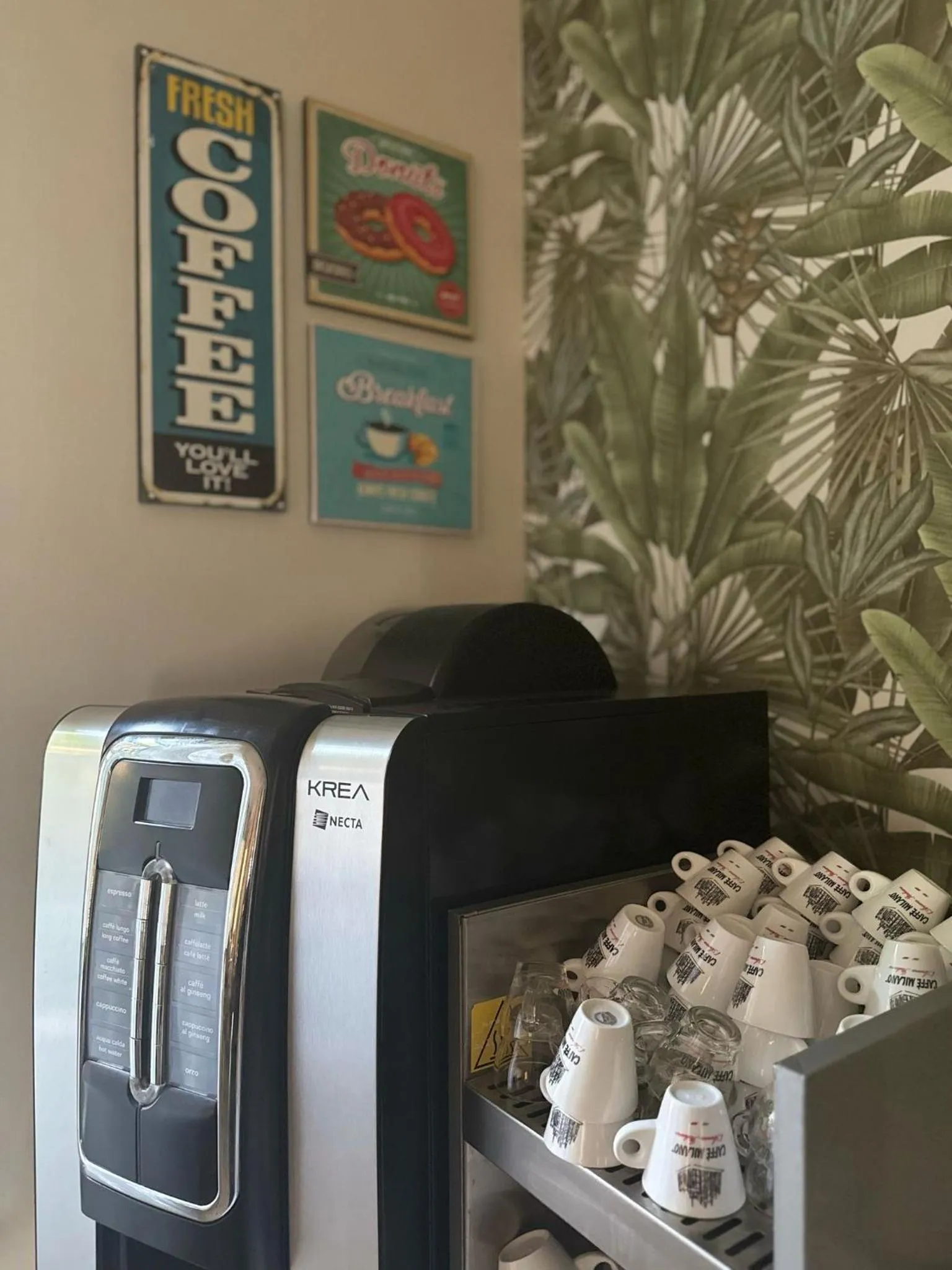 Breakfast in Hotel Eureka