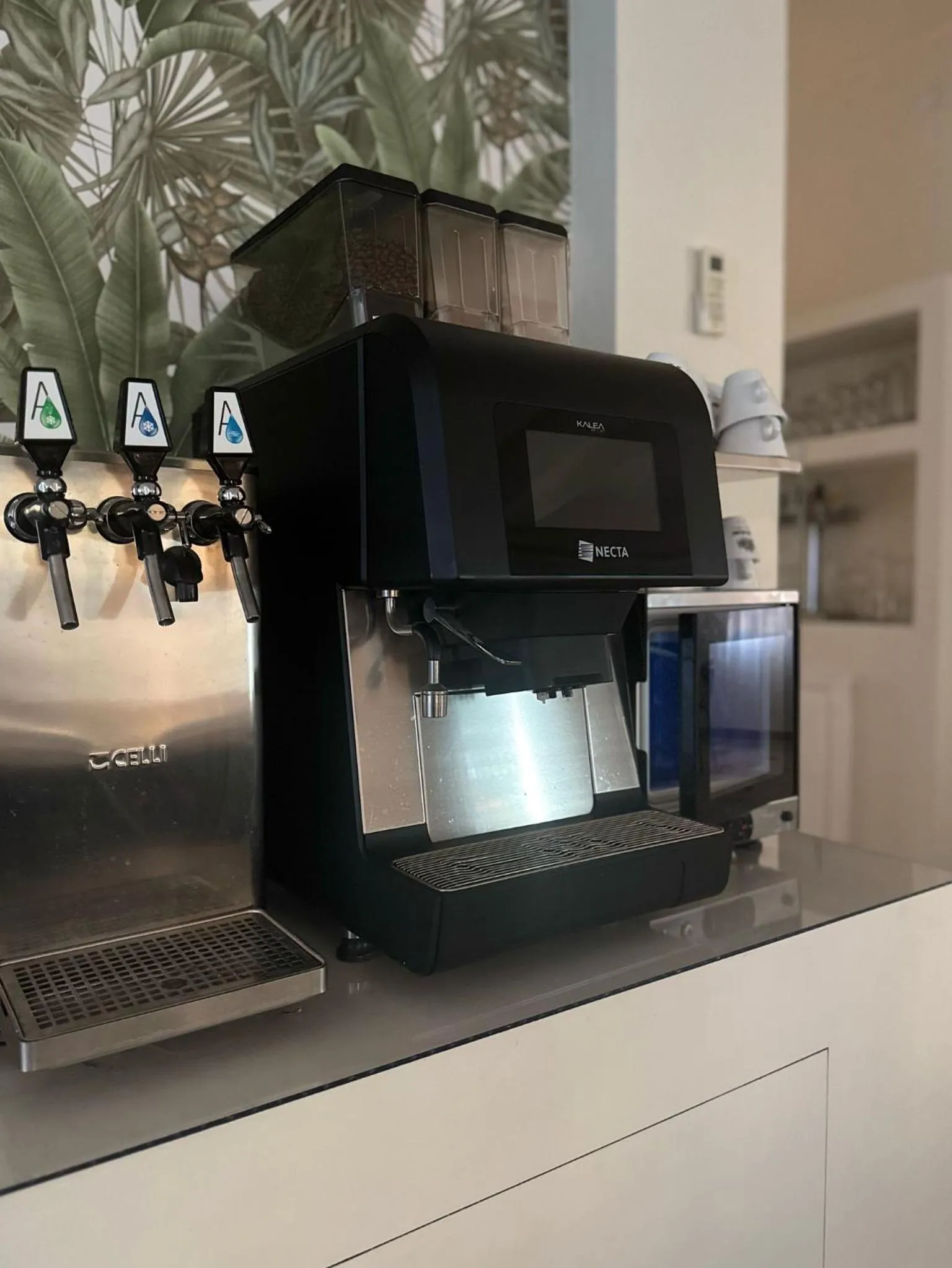 Breakfast in Hotel Eureka