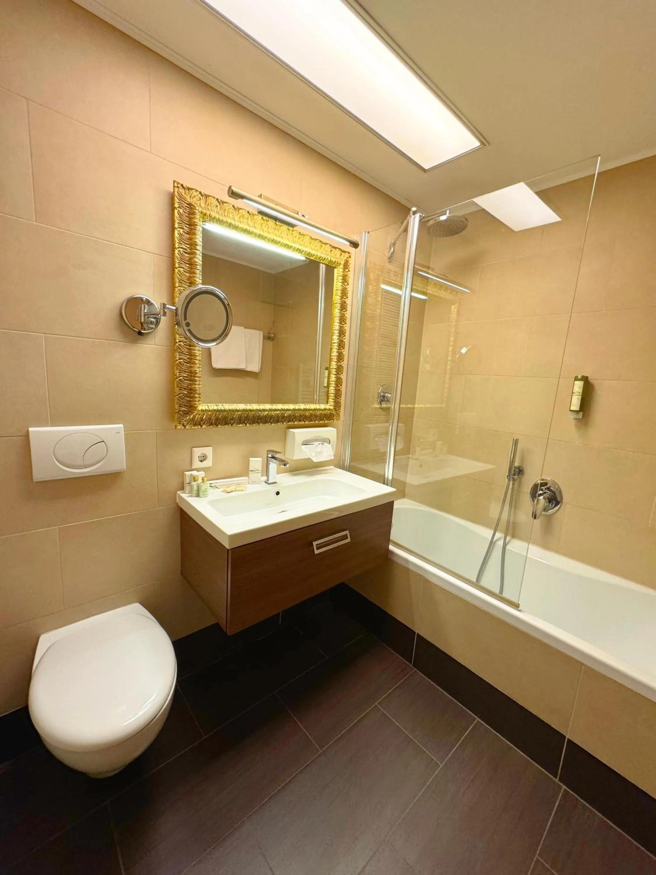 Bathroom in Hotel Hocheder