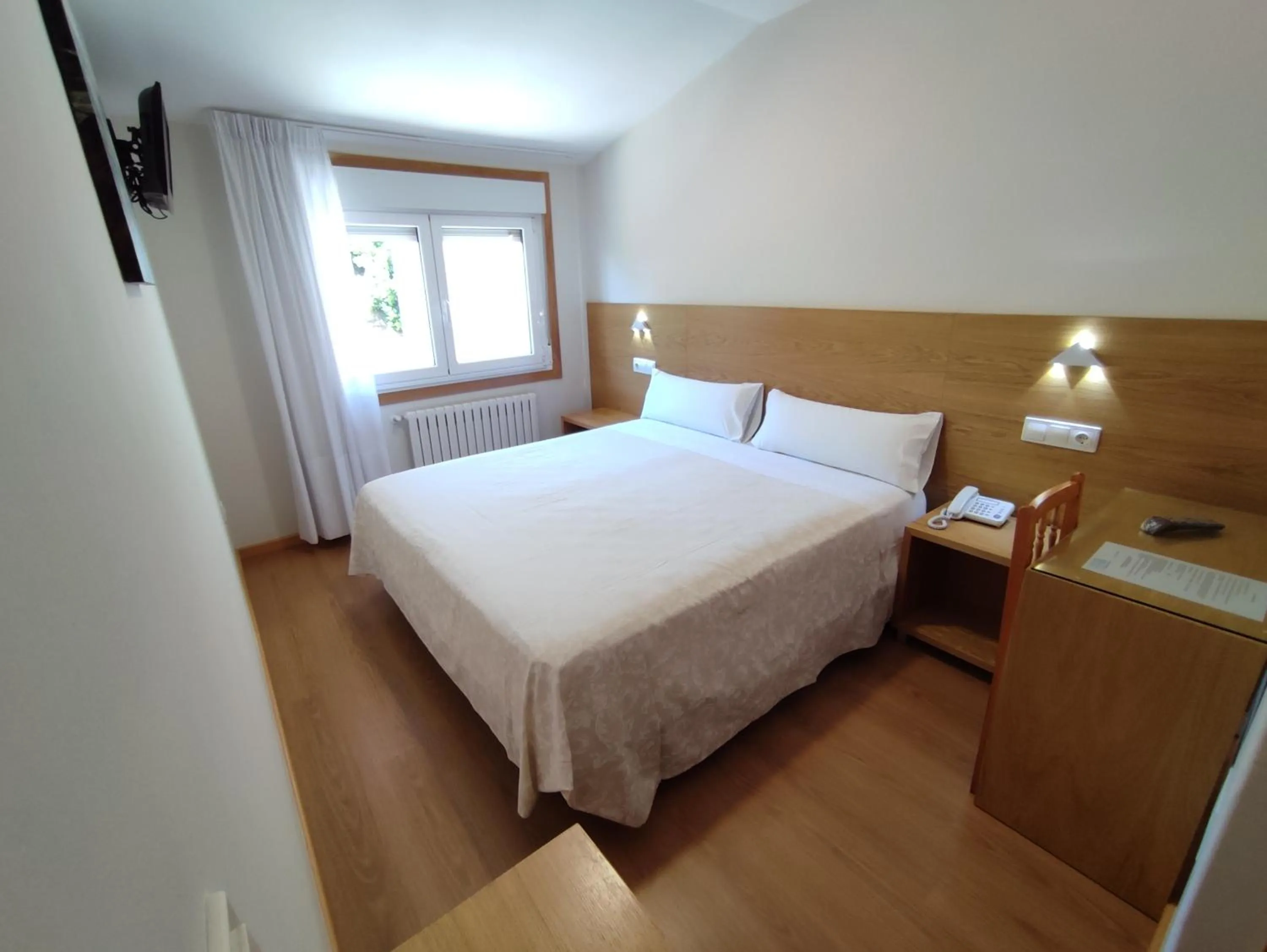 Photo of the whole room in Hotel Brisa del Mar